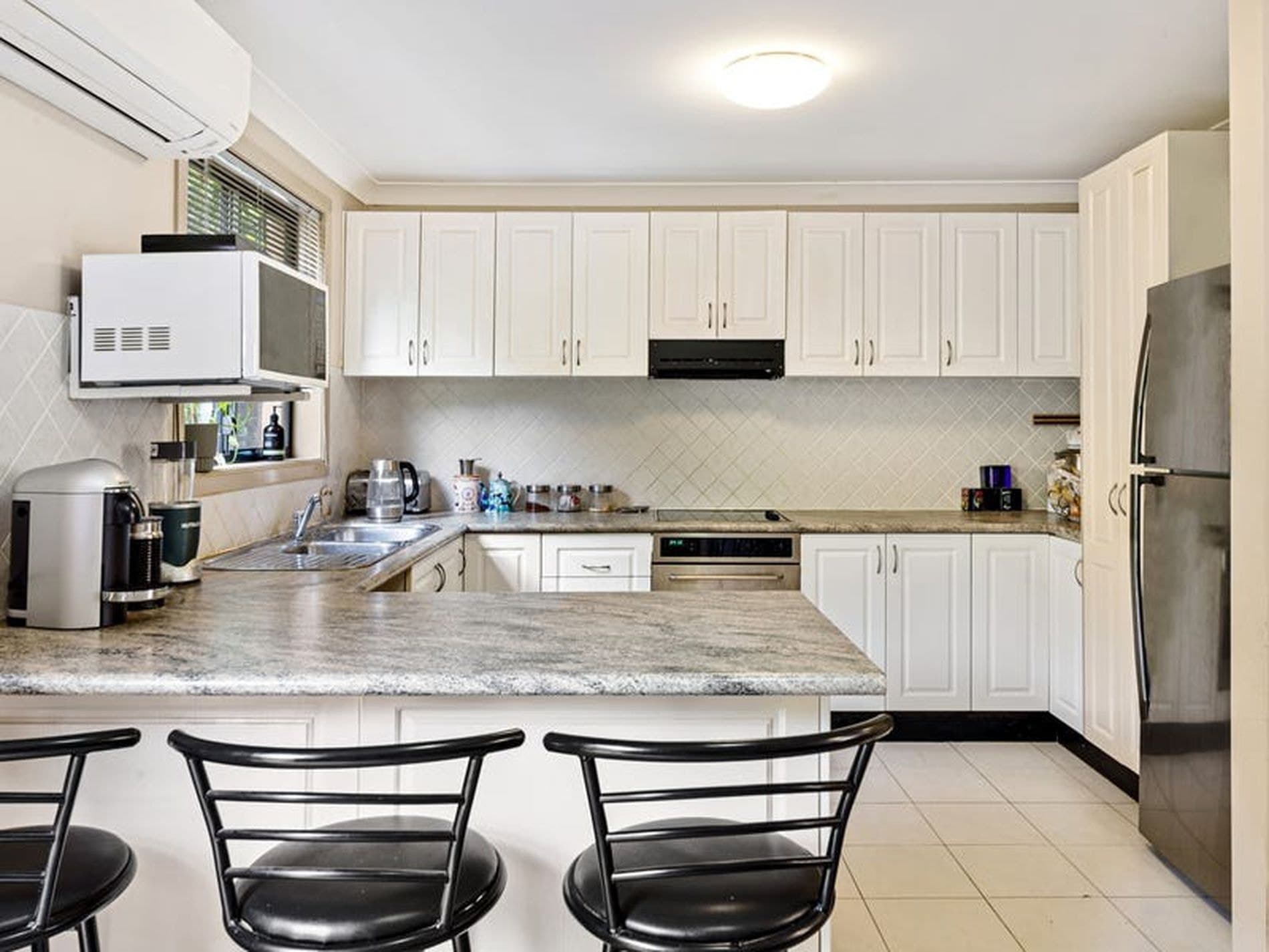 9 / 889 Pacific Highway, Lisarow - Thumbnail 4