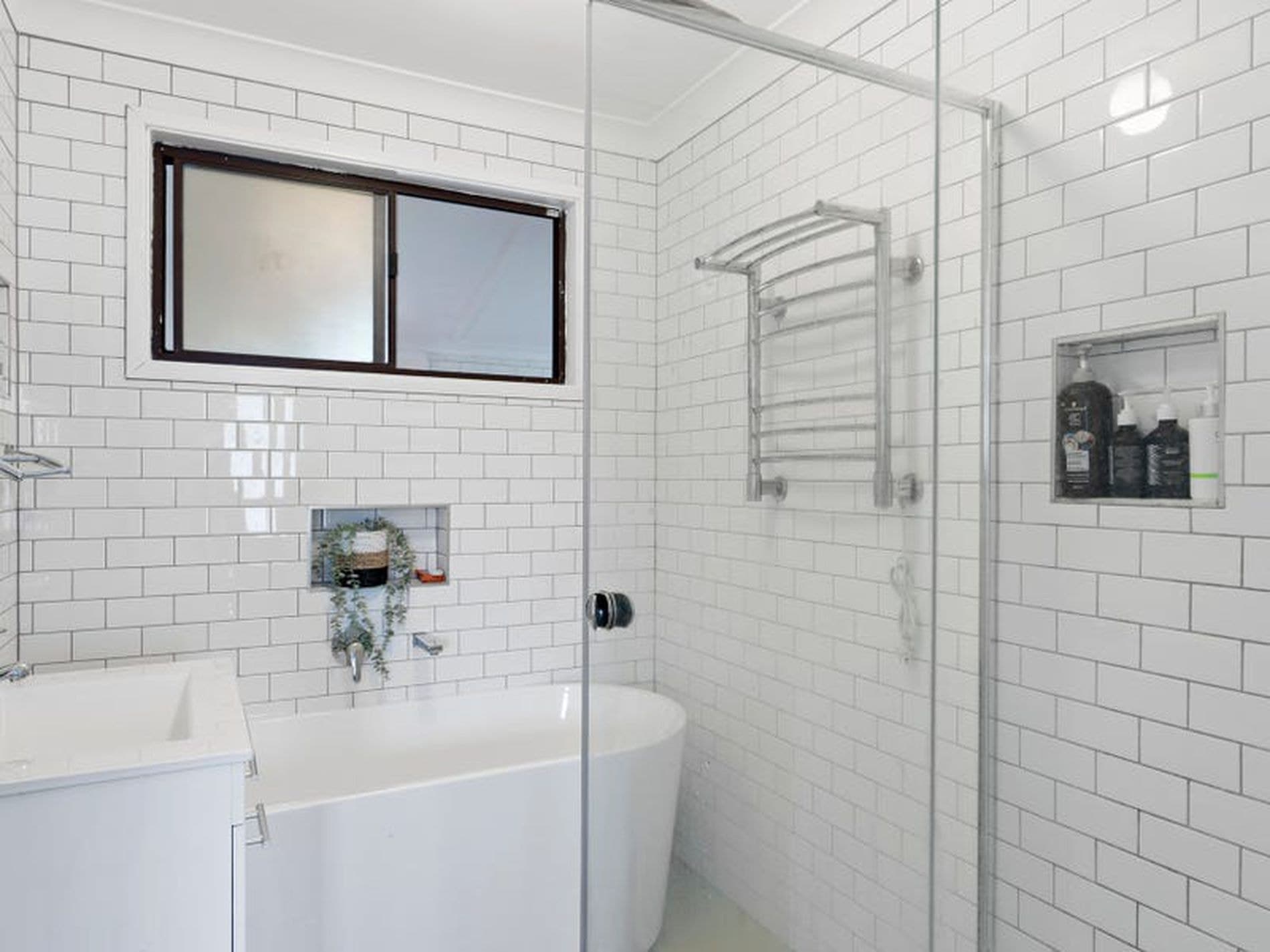 53 Dalnott Road, Gorokan - Thumbnail 6