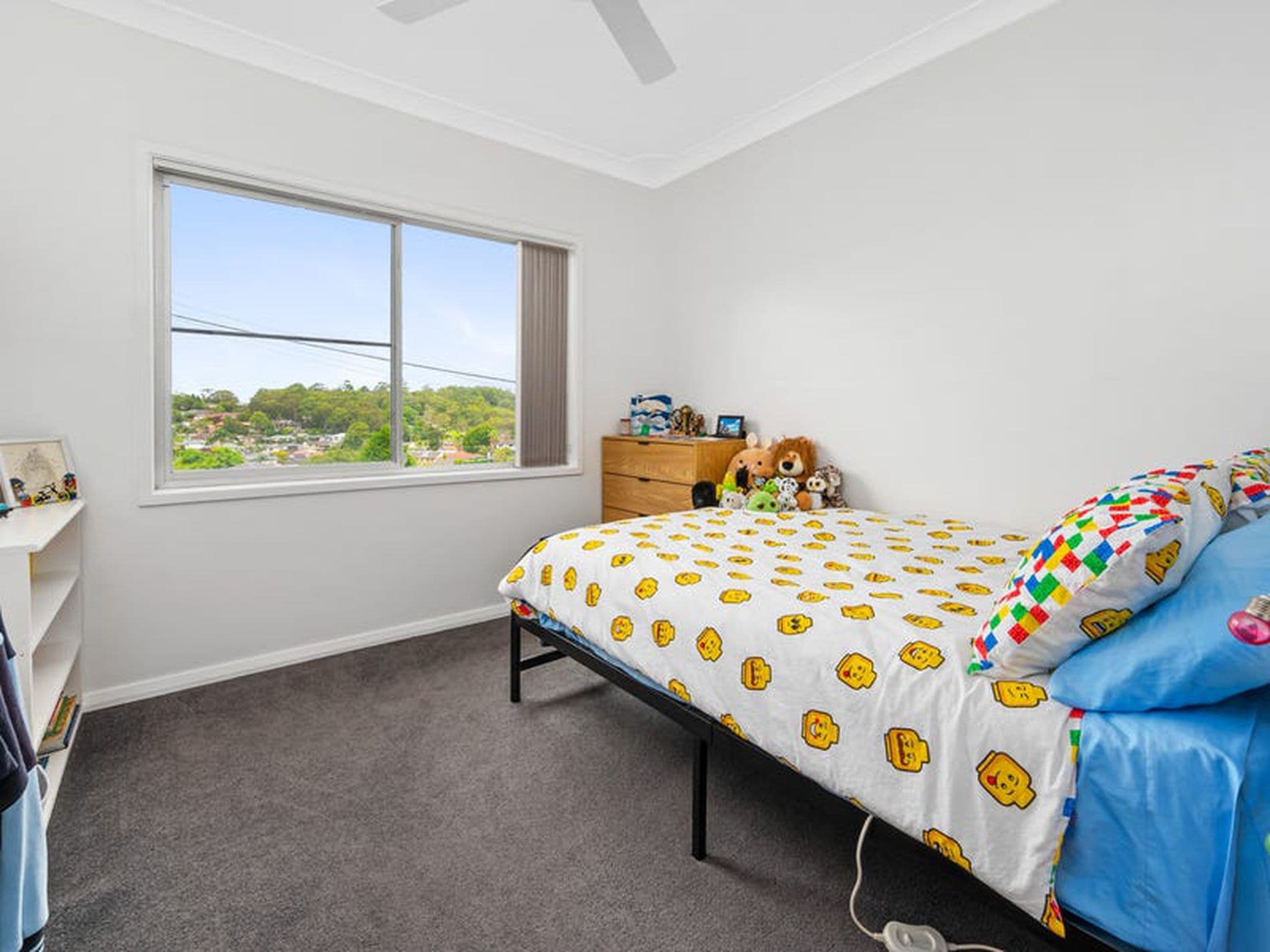 65 Pasadena Crescent, Macquarie Hills - Thumbnail 8