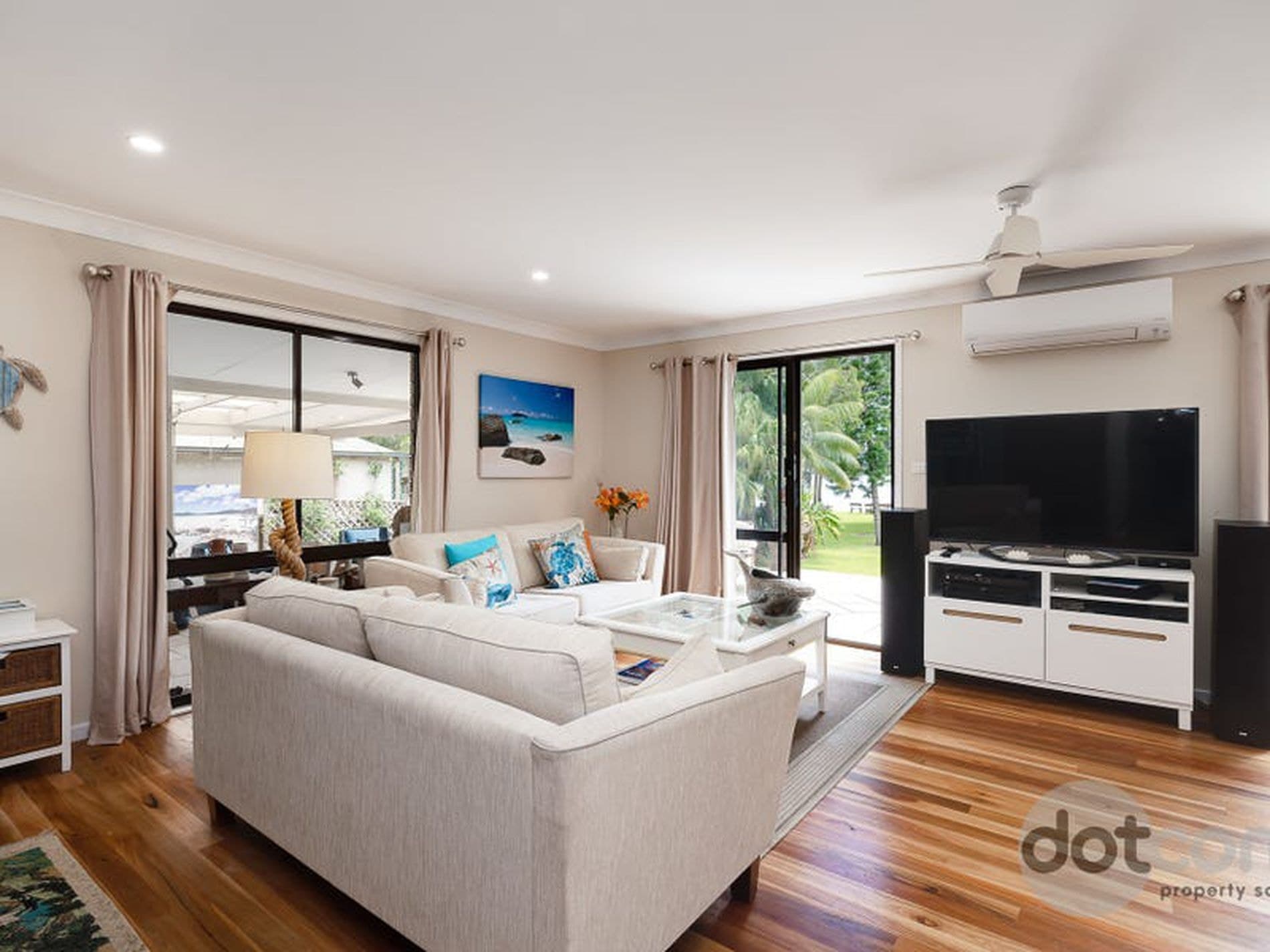 21 Lakeshore Avenue, Kingfisher Shores - Thumbnail 4