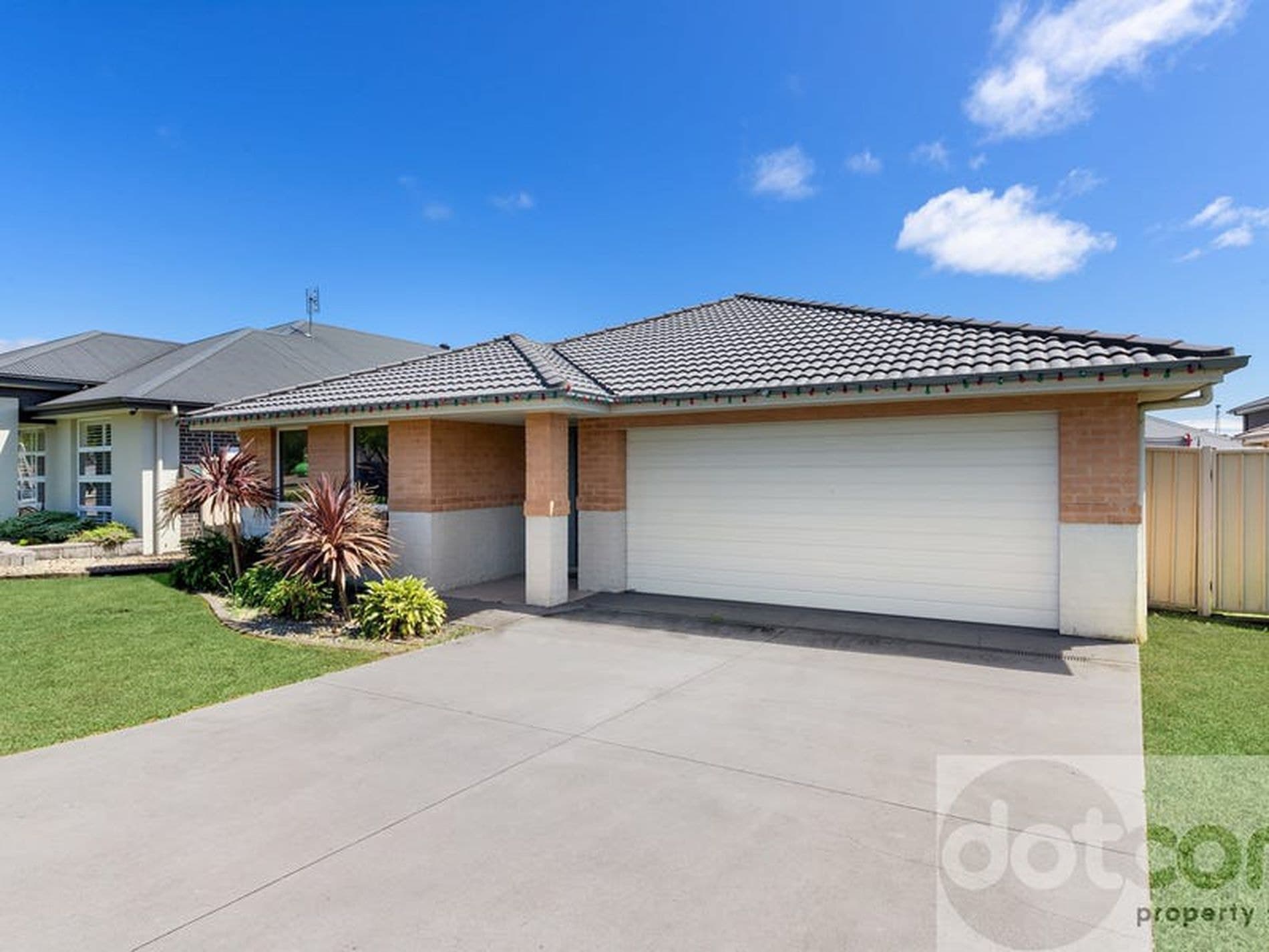 26 Grasstree Avenue, Woongarrah - Image 1