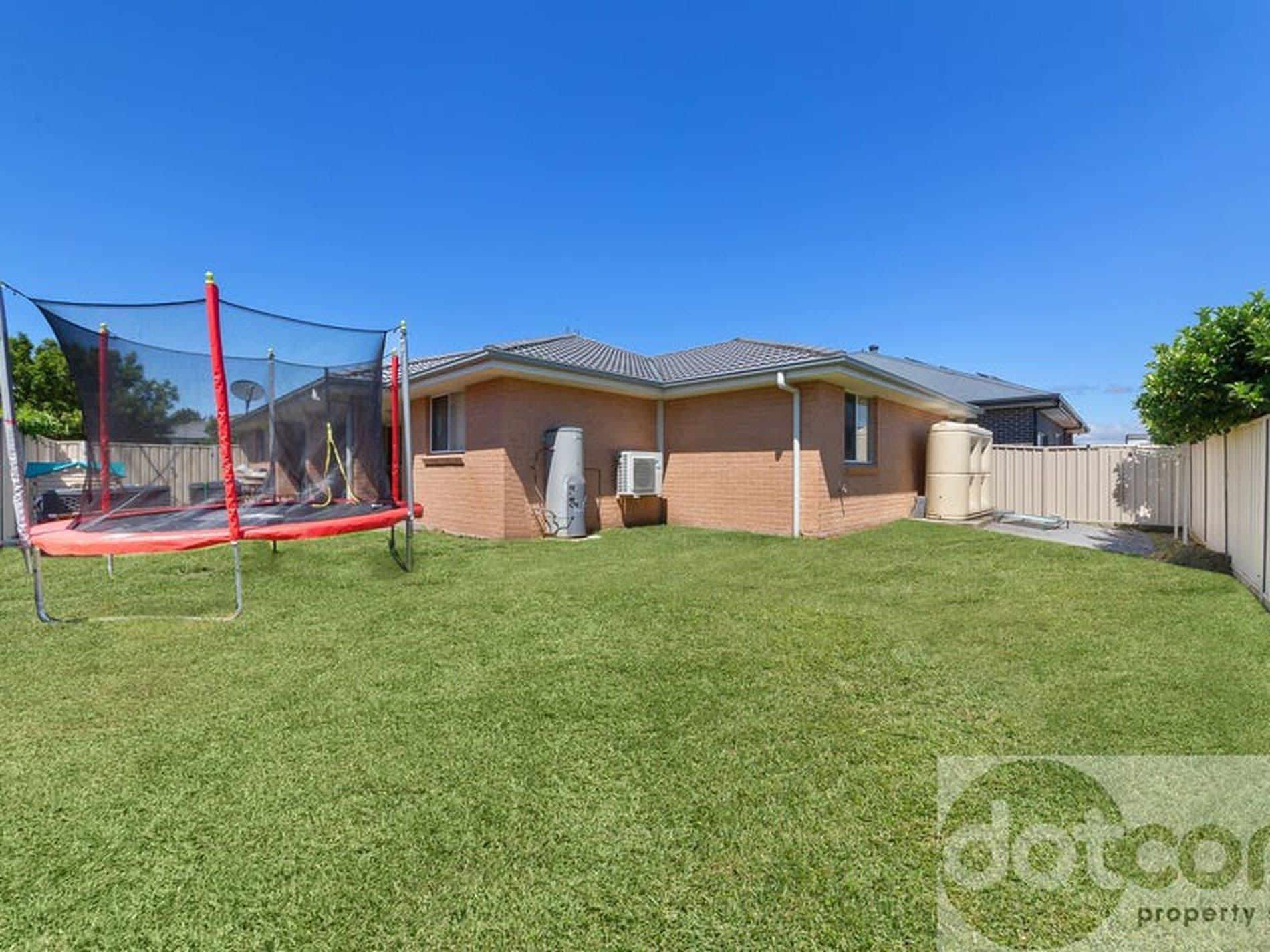26 Grasstree Avenue, Woongarrah - Thumbnail 8