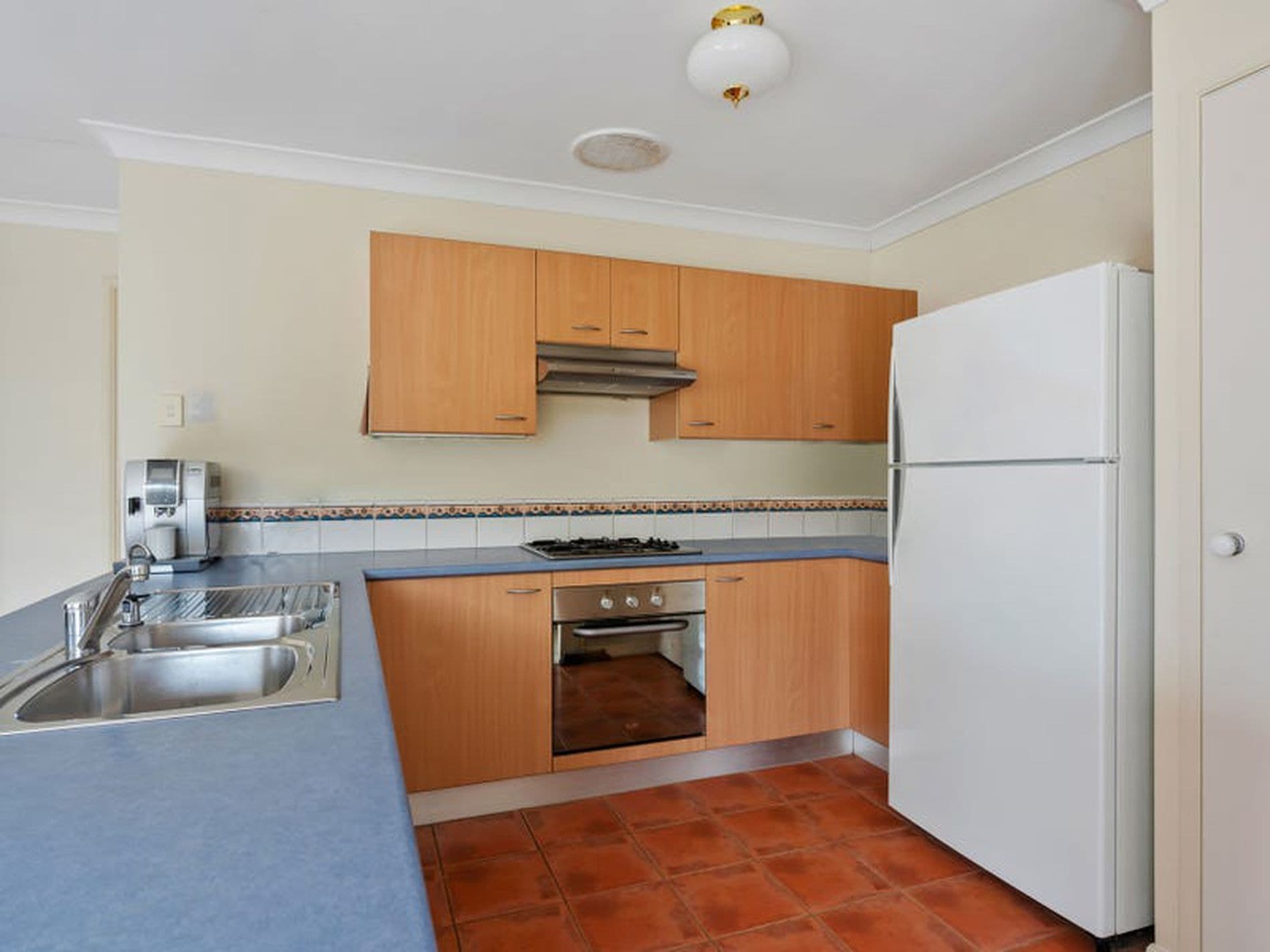 5 Gibson Close, Kanwal - Thumbnail 3