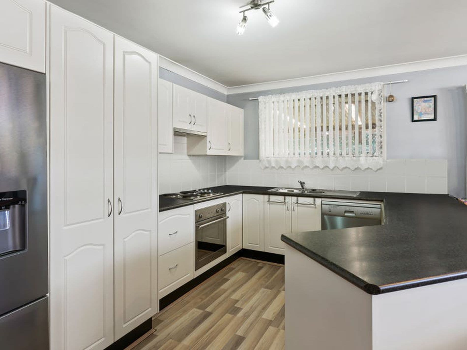 30 Malvina Parade, Gorokan - Thumbnail 3