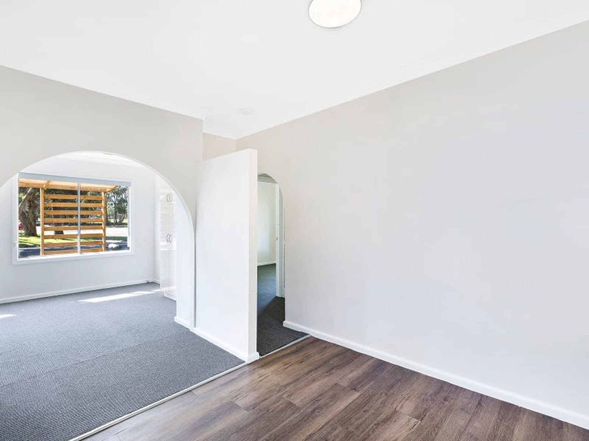 40 Crossingham Street, Canton Beach - Thumbnail 2