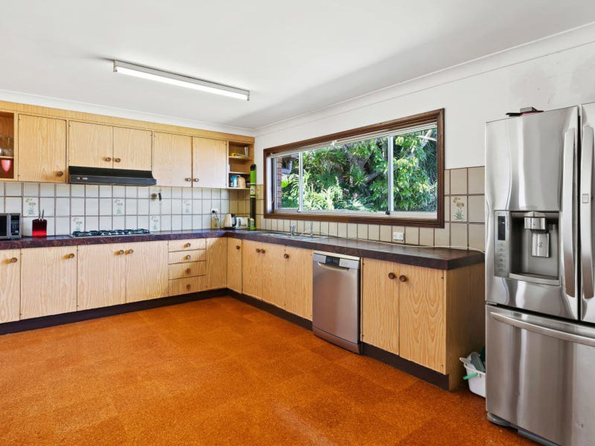 20 Ravenswood Street, Mannering Park, Mannering Park - Thumbnail 2