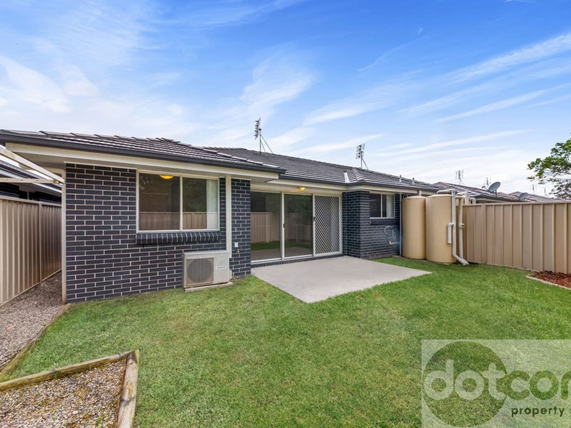 19 Dahlia Avenue, Hamlyn Terrace - Thumbnail 5