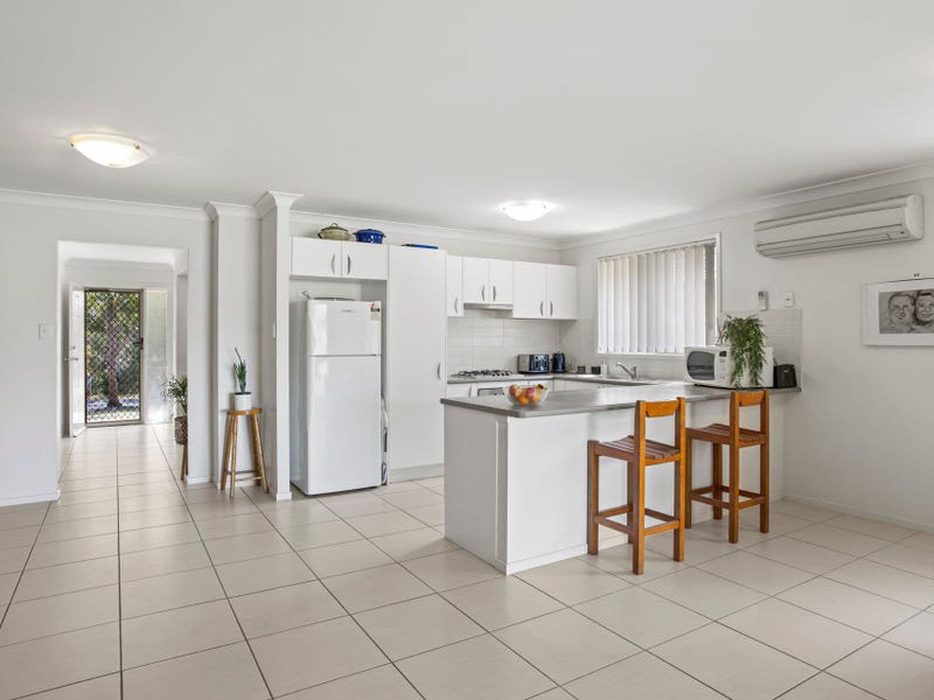11 Peony Place, Hamlyn Terrace - Thumbnail 4