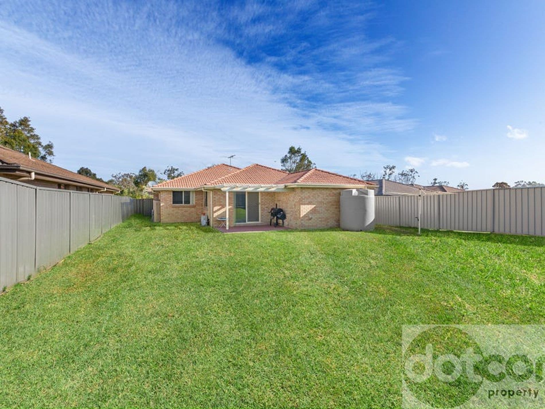 11 Lotus Terrace, Hamlyn Terrace - Thumbnail 2