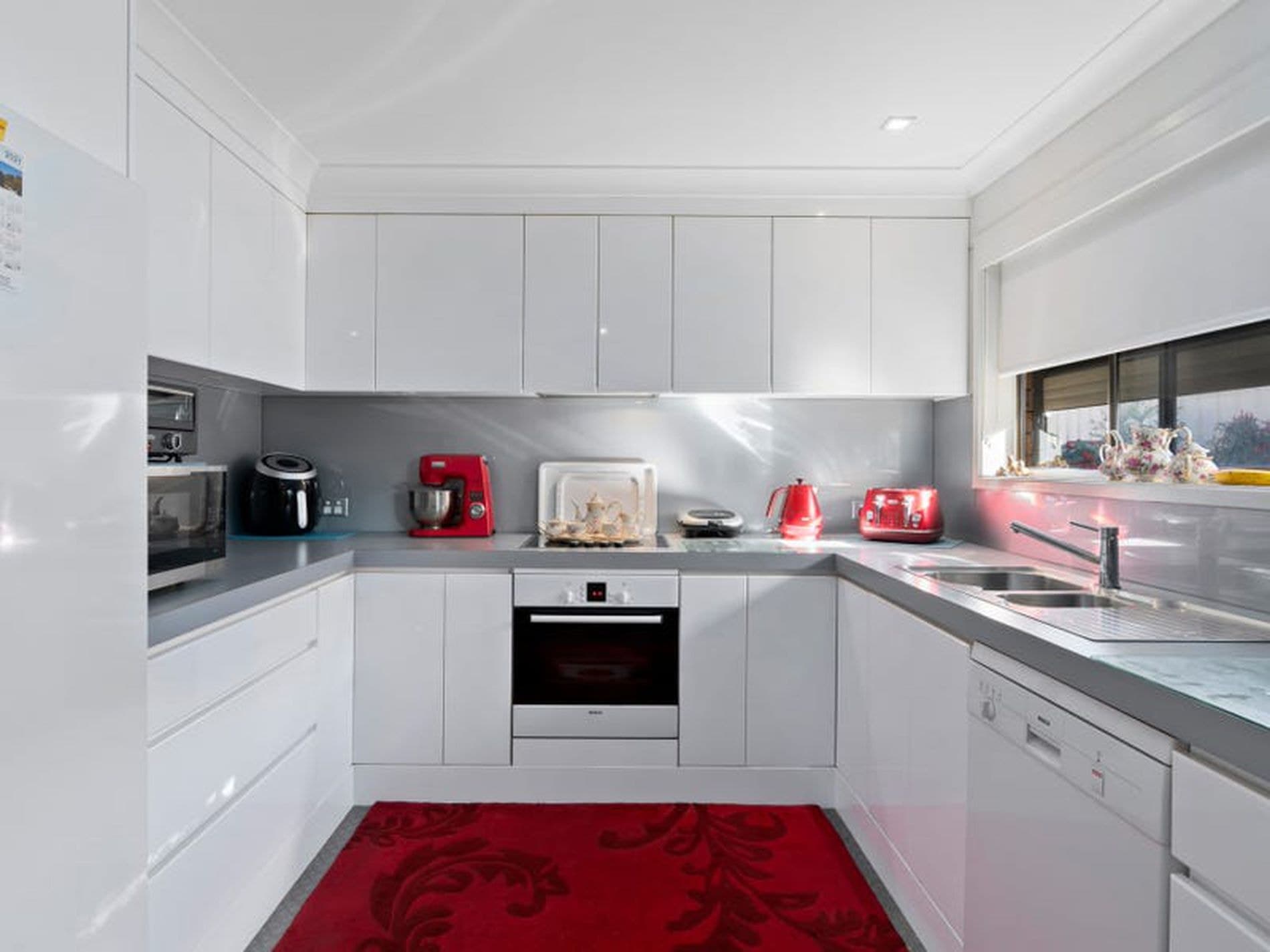2 / 15-17 Holmes Avenue, Toukley - Thumbnail 2