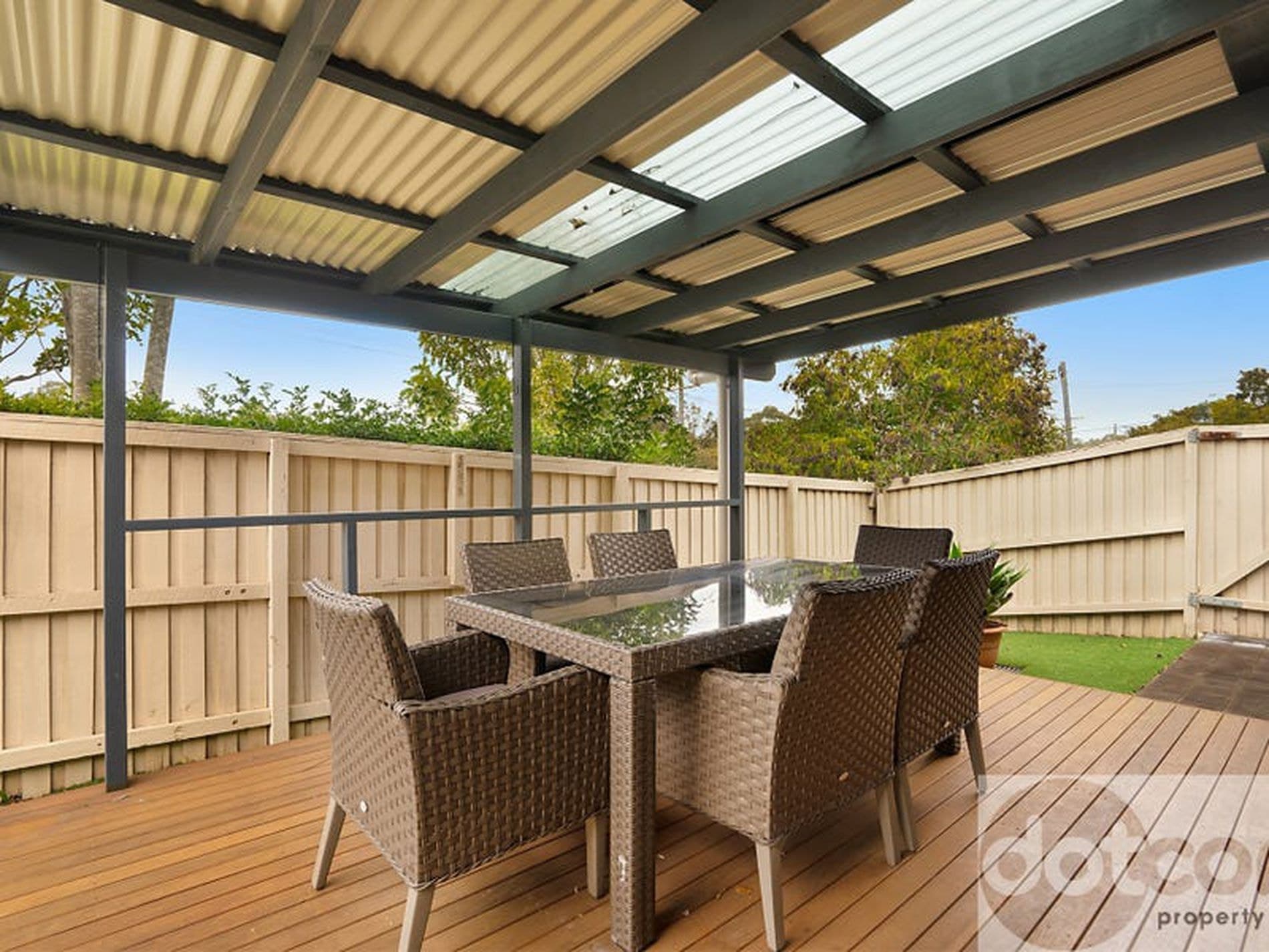 1 / 4 Lushington Street, East Gosford - Image 1