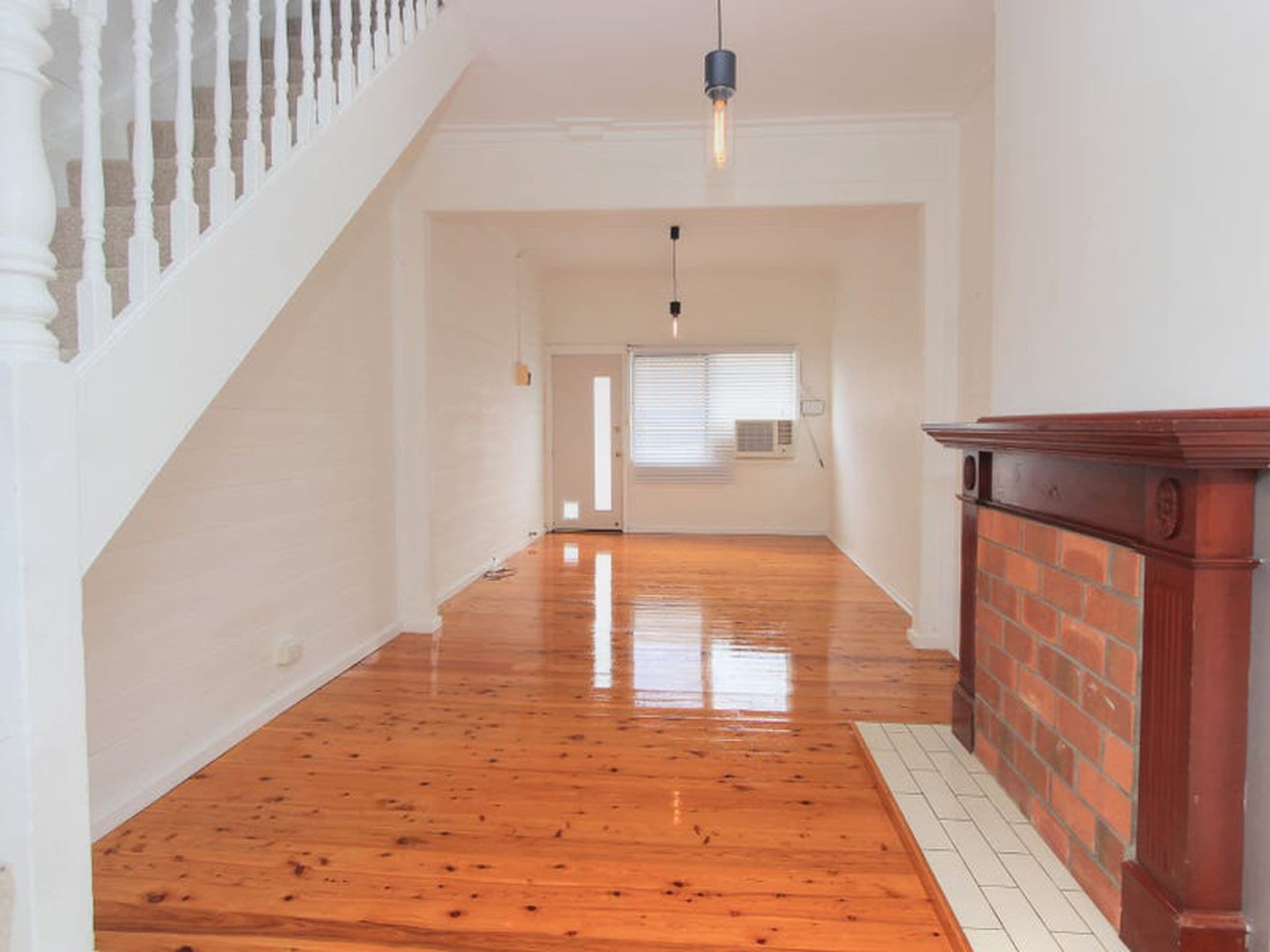 114 Doran Street, Carrington - Thumbnail 2