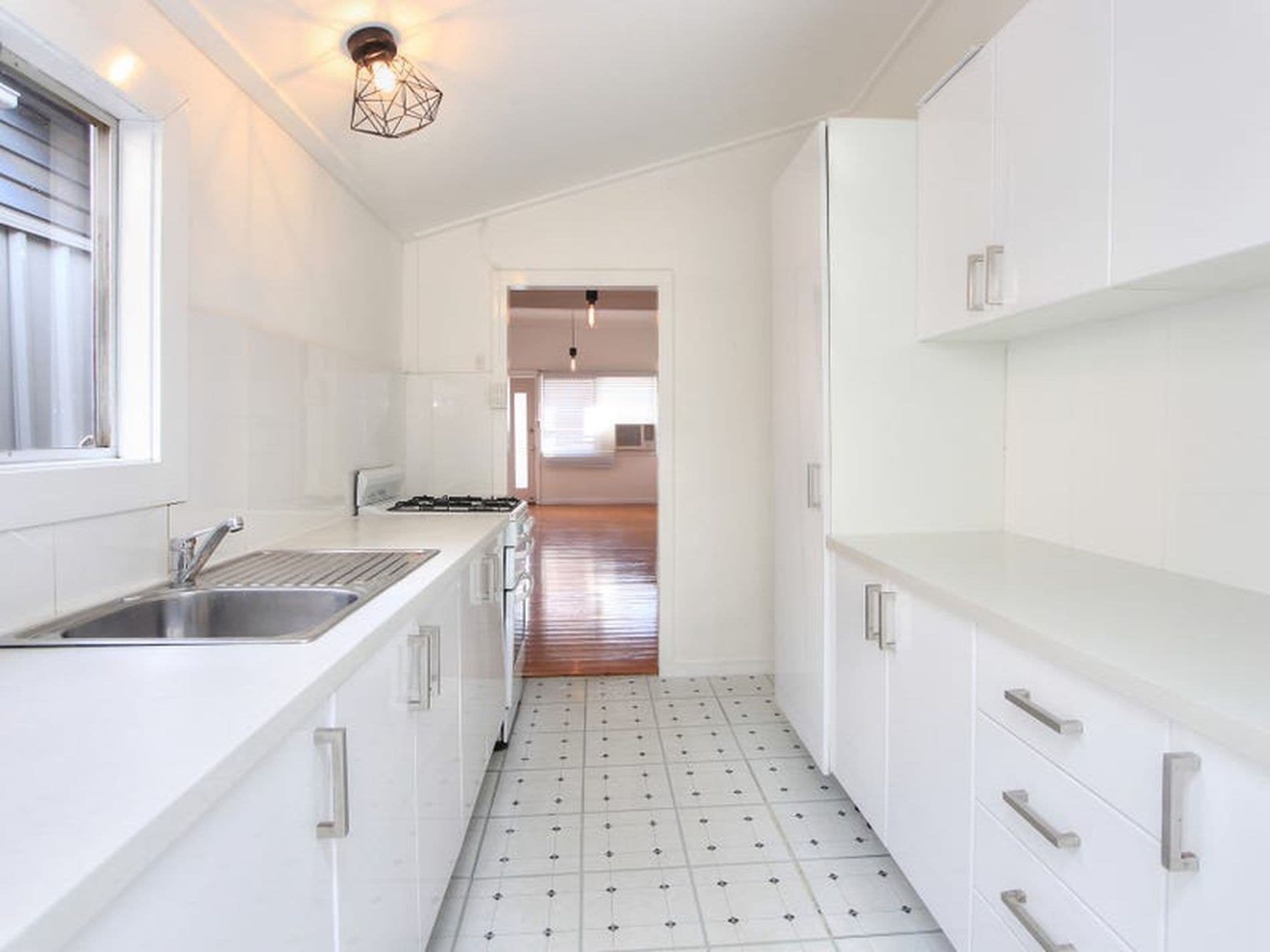 114 Doran Street, Carrington - Thumbnail 5
