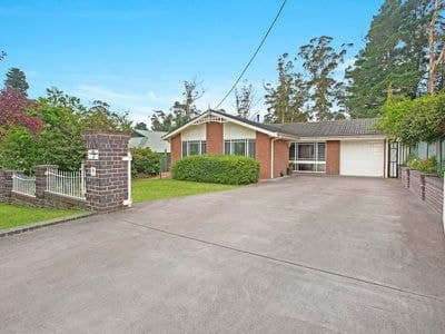 12 Eumemmering Street, Medlow Bath - Image 1