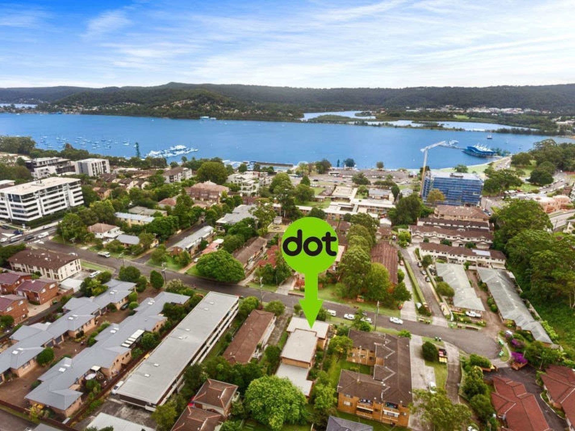 1 / 203 Albany Street, Point Frederick - Thumbnail 2