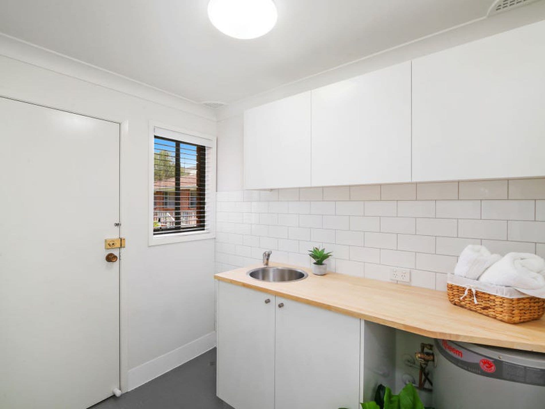 1 / 203 Albany Street, Point Frederick - Thumbnail 6