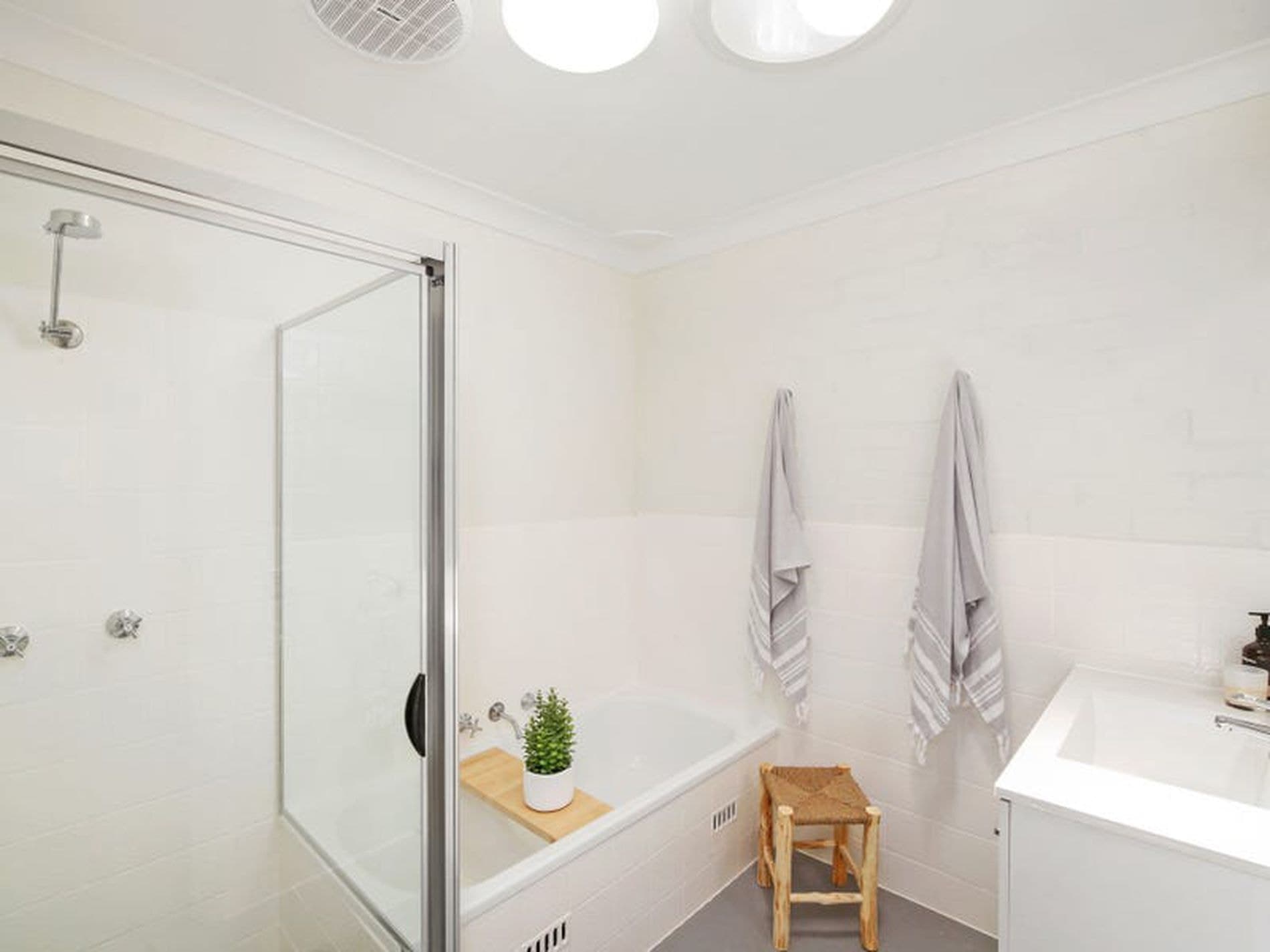 1 / 203 Albany Street, Point Frederick - Thumbnail 7