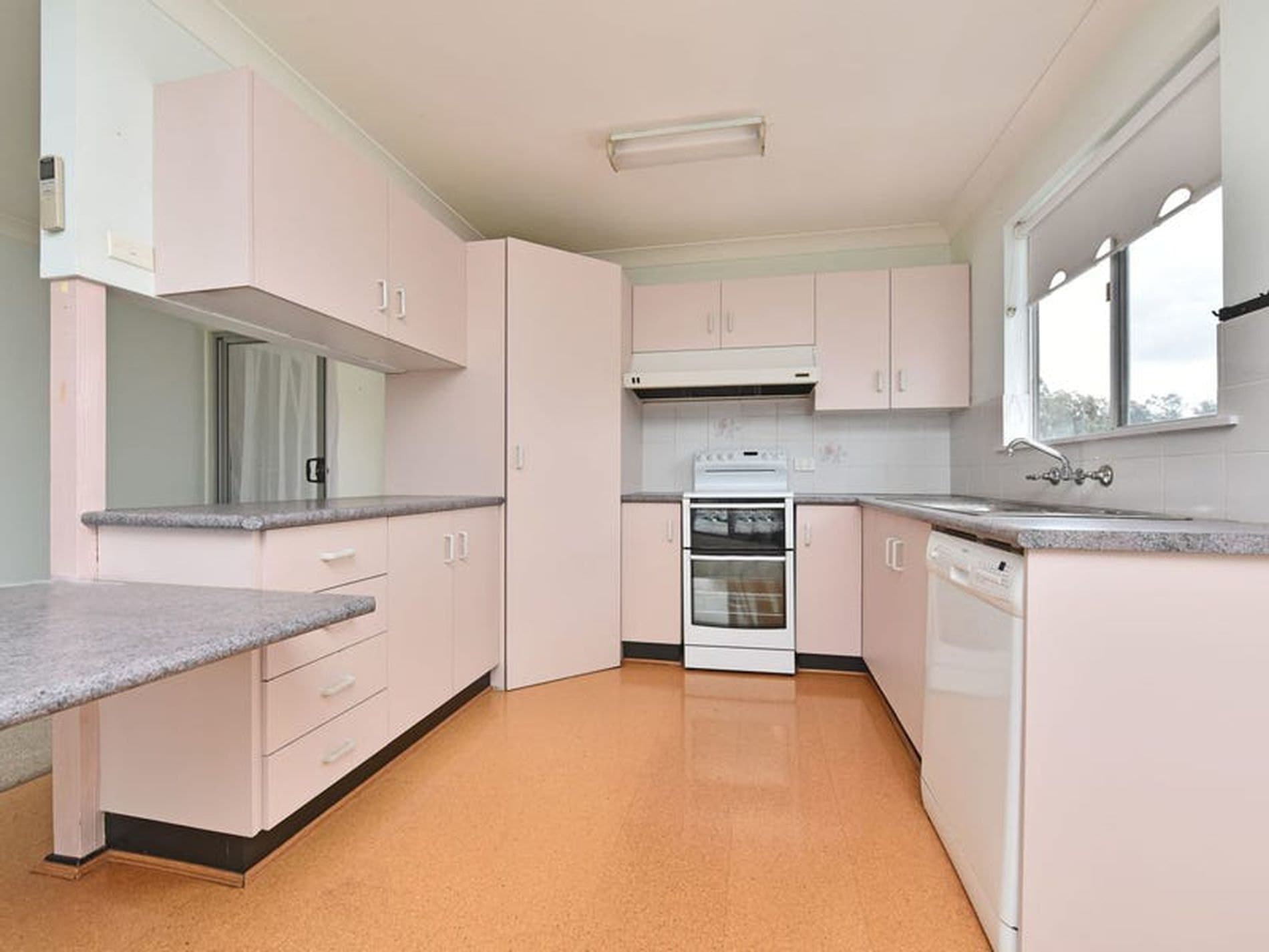 7 Pamela Avenue, Dora Creek - Thumbnail 6