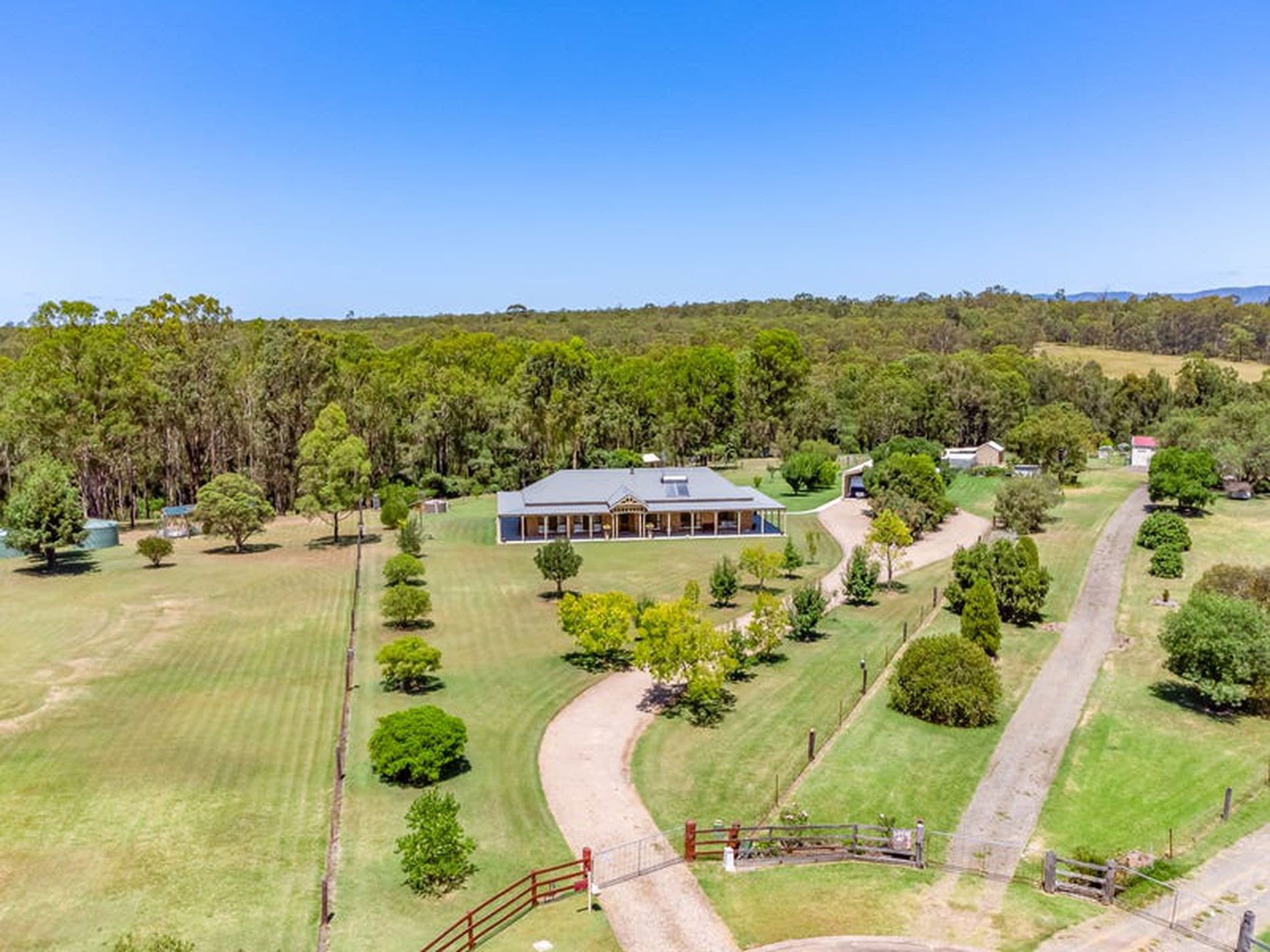 6 Merewether Close, North Rothbury - Image 1
