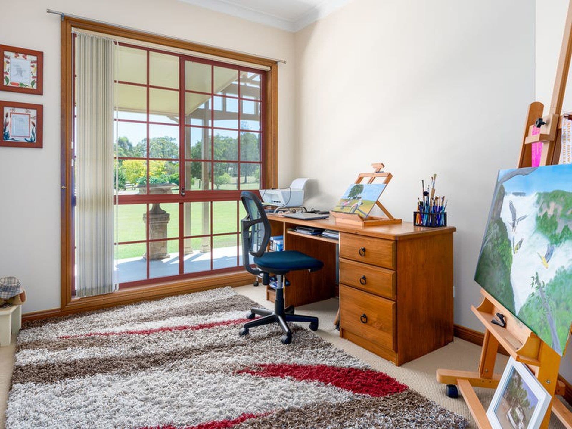 6 Merewether Close, North Rothbury - Thumbnail 2