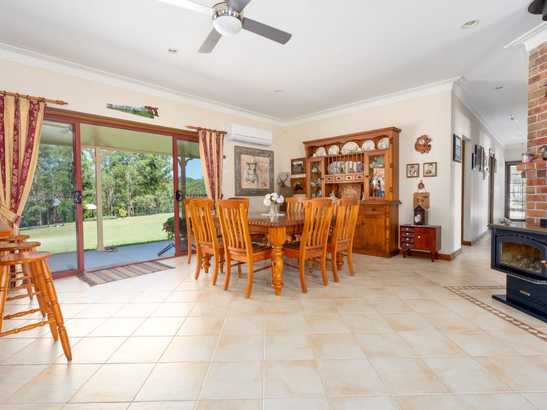 6 Merewether Close, North Rothbury - Thumbnail 6