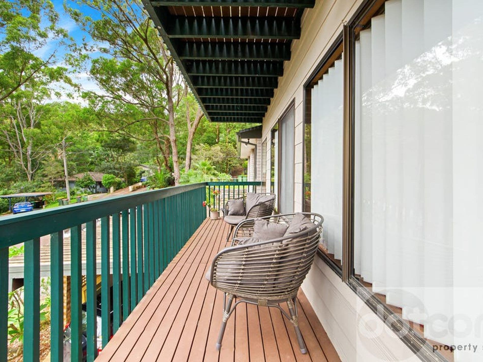 4 Coral Tree Place, Point Clare - Thumbnail 8
