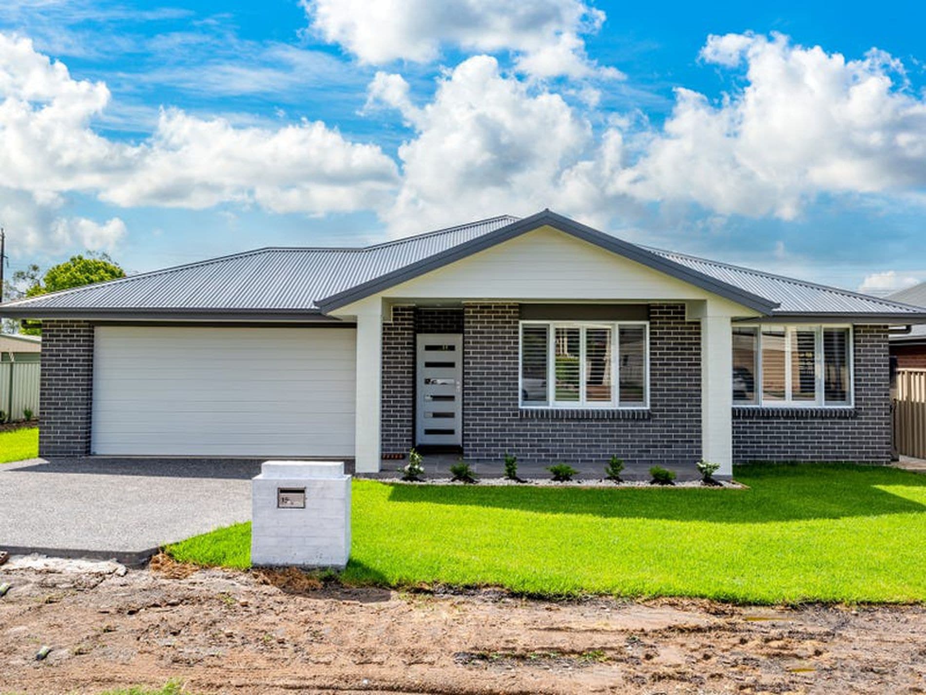 15 Cooper Street, Heddon Greta - Image 1