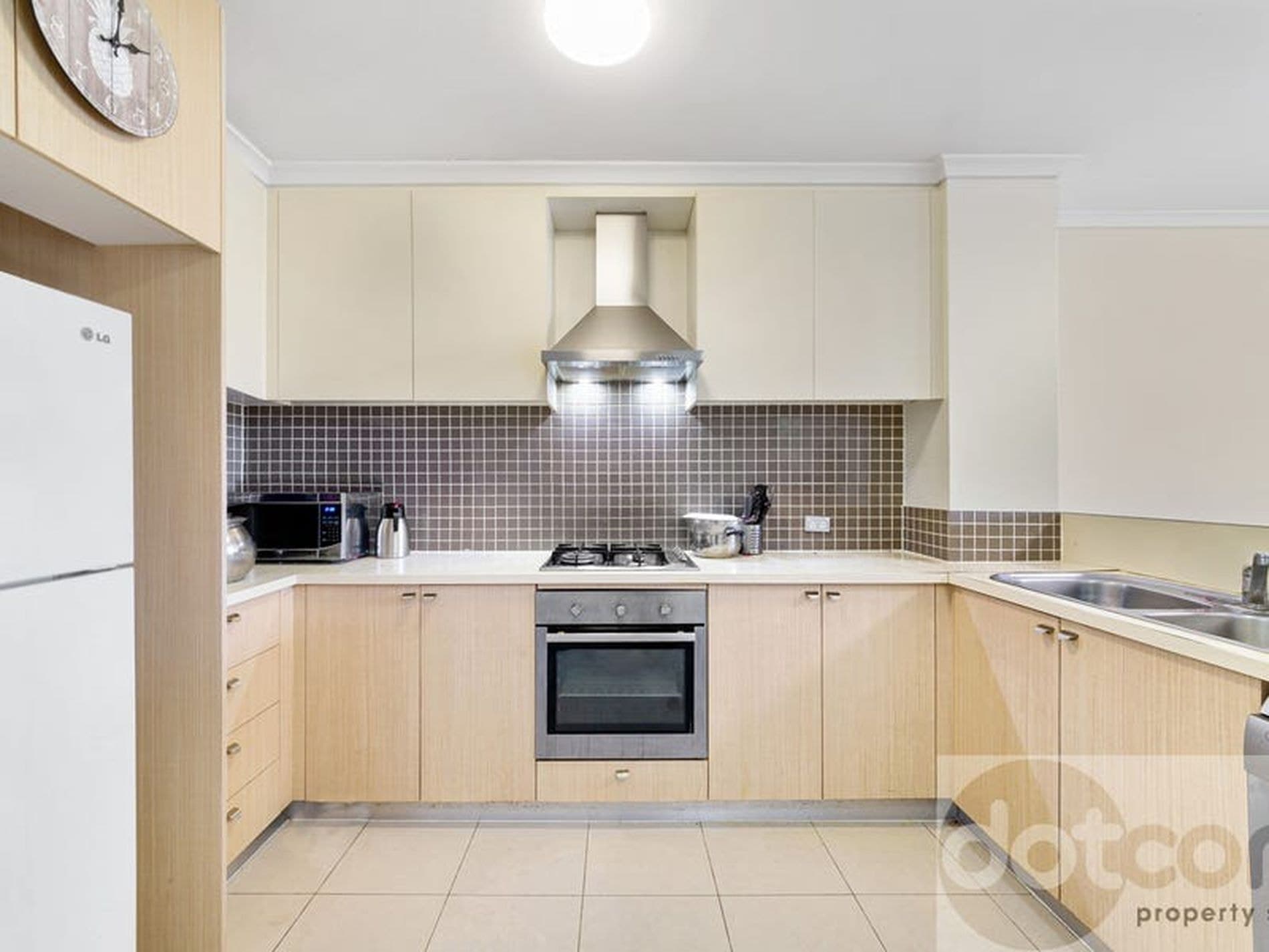 123 / 80 John Whiteway Drive, Gosford - Thumbnail 2