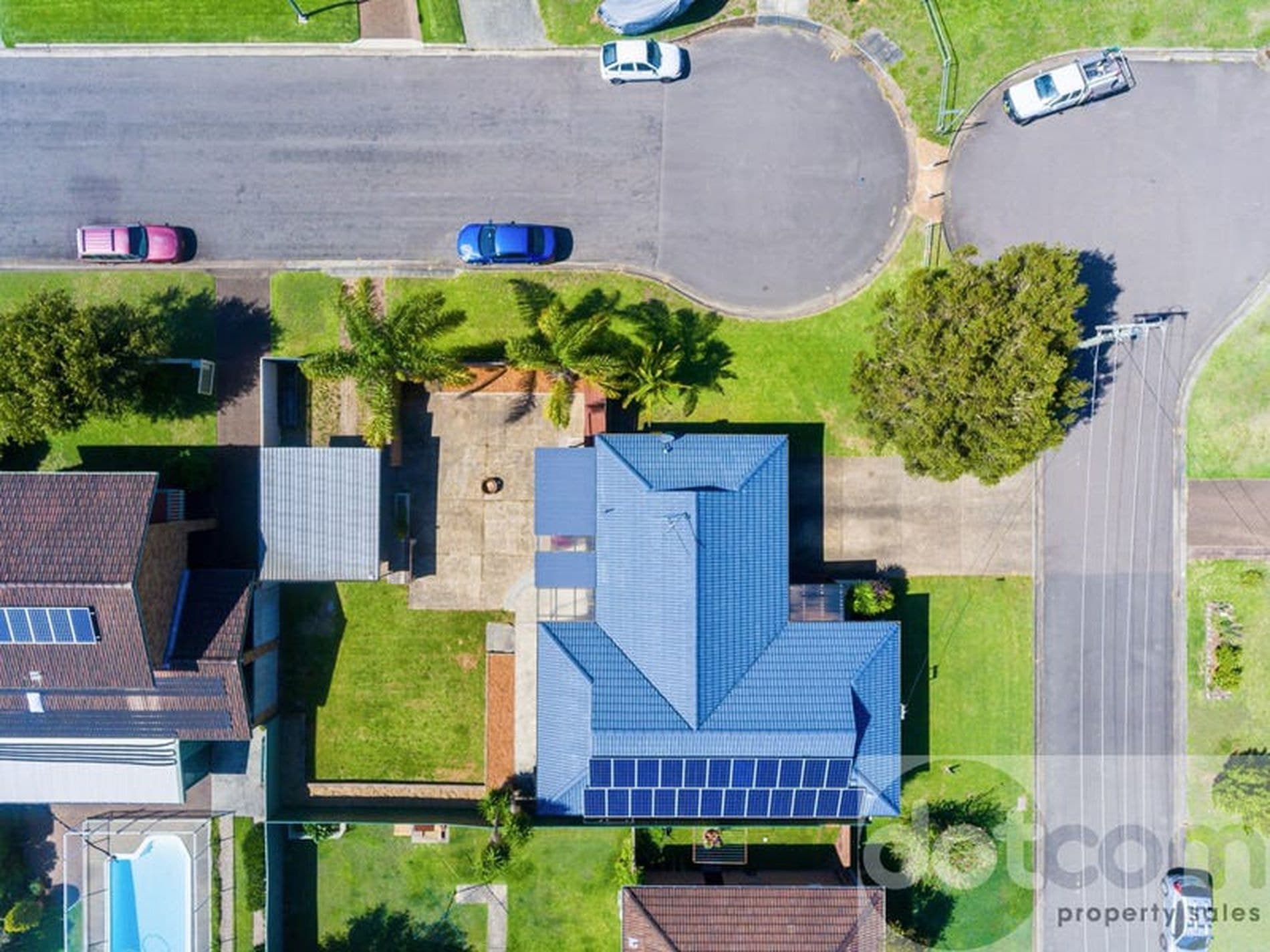9 Peggy Street, Swansea - Image 1
