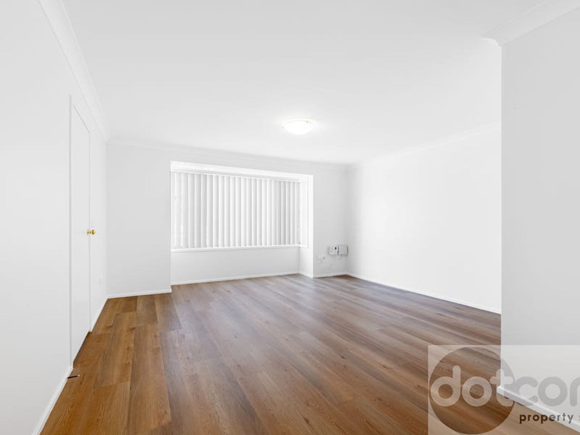 2 / 207 Albany Street, Point Frederick - Thumbnail 8