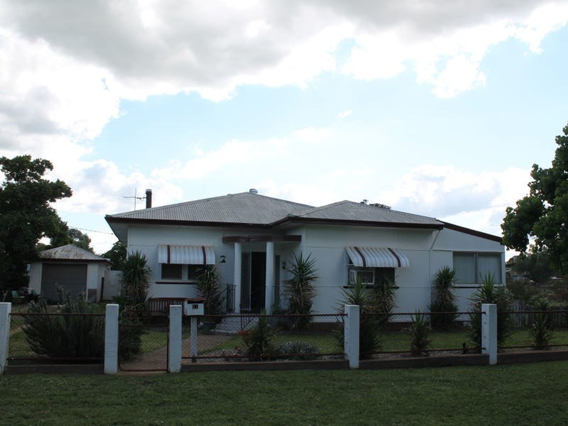 21 Napier Street, Mendooran - Thumbnail 2