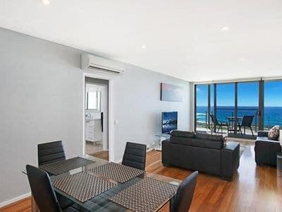 13 / 2A Ocean Street, Merewether - Image 1