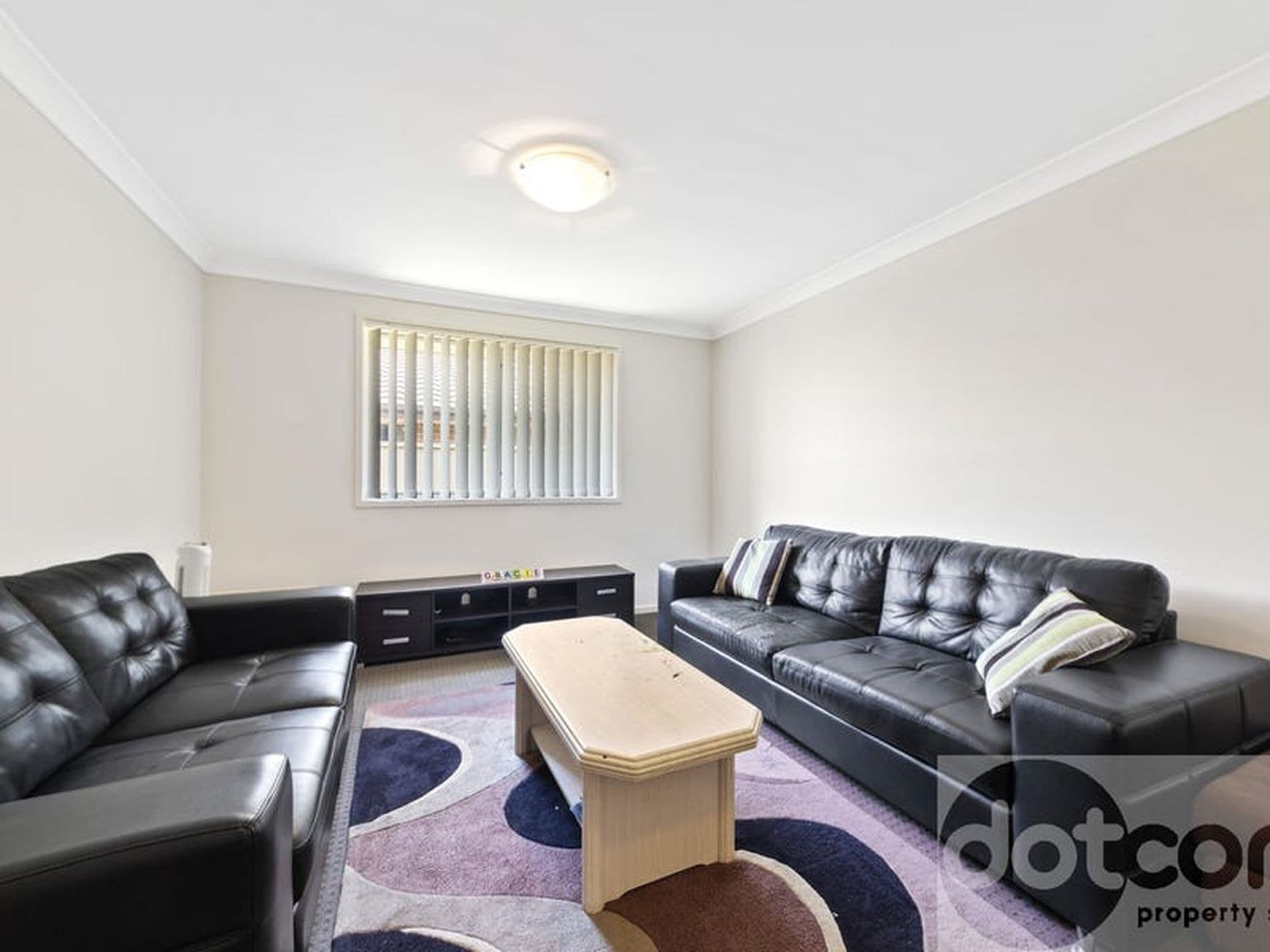 4 Regatta Way, Summerland Point - Thumbnail 4