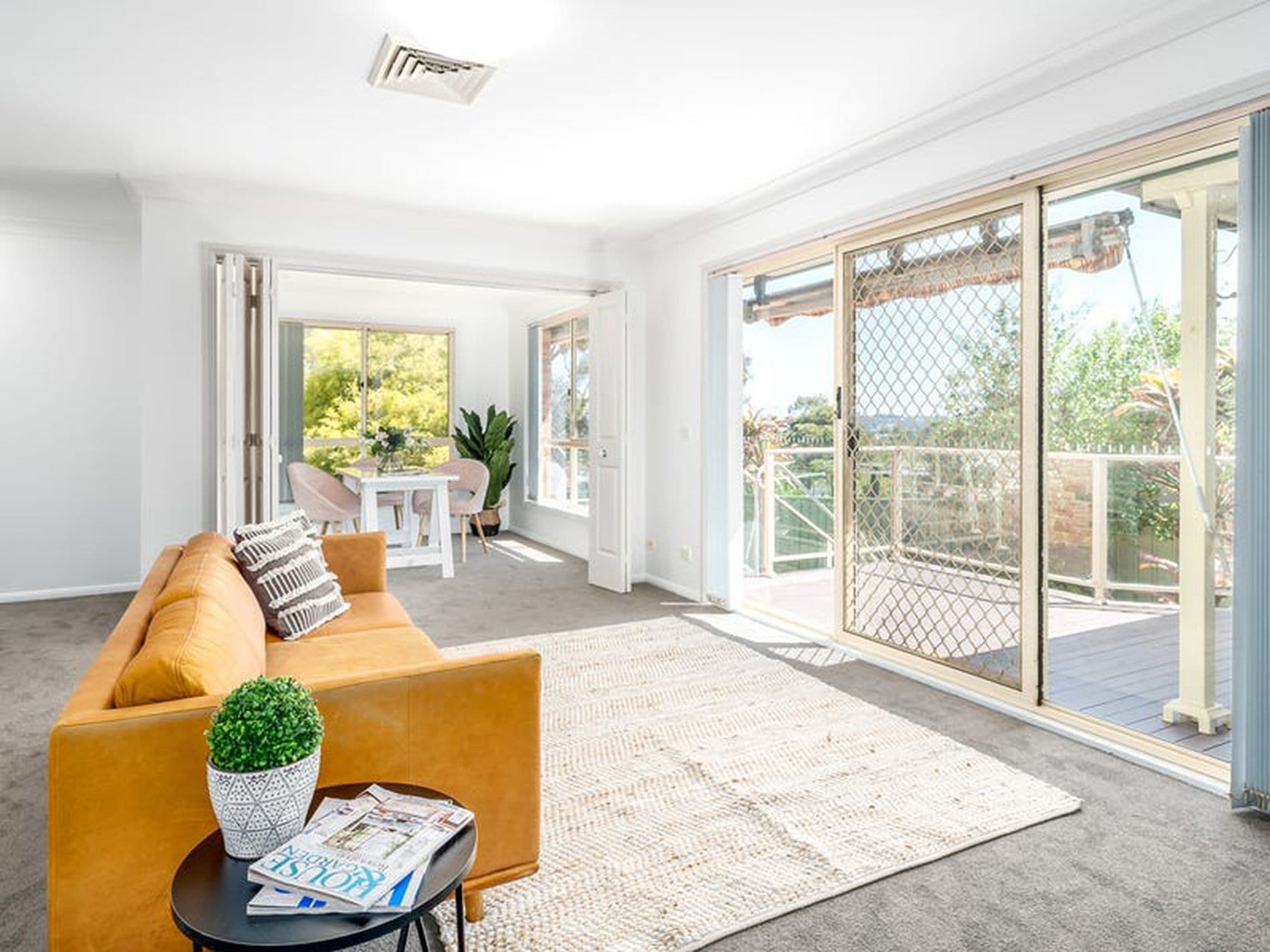 8 Crosby Court, Lakelands - Thumbnail 6