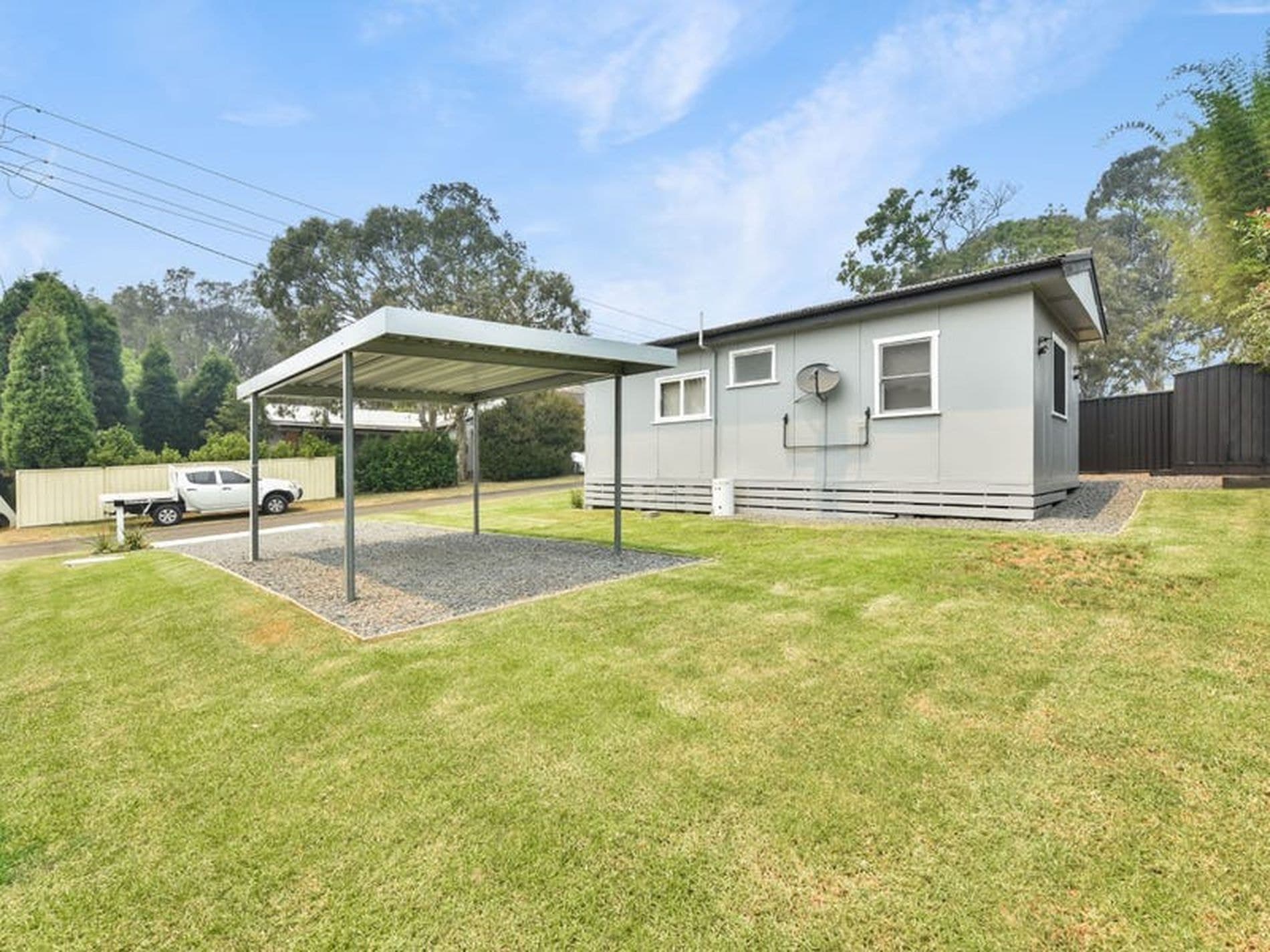 13 Bardon Lane, Brightwaters - Thumbnail 3
