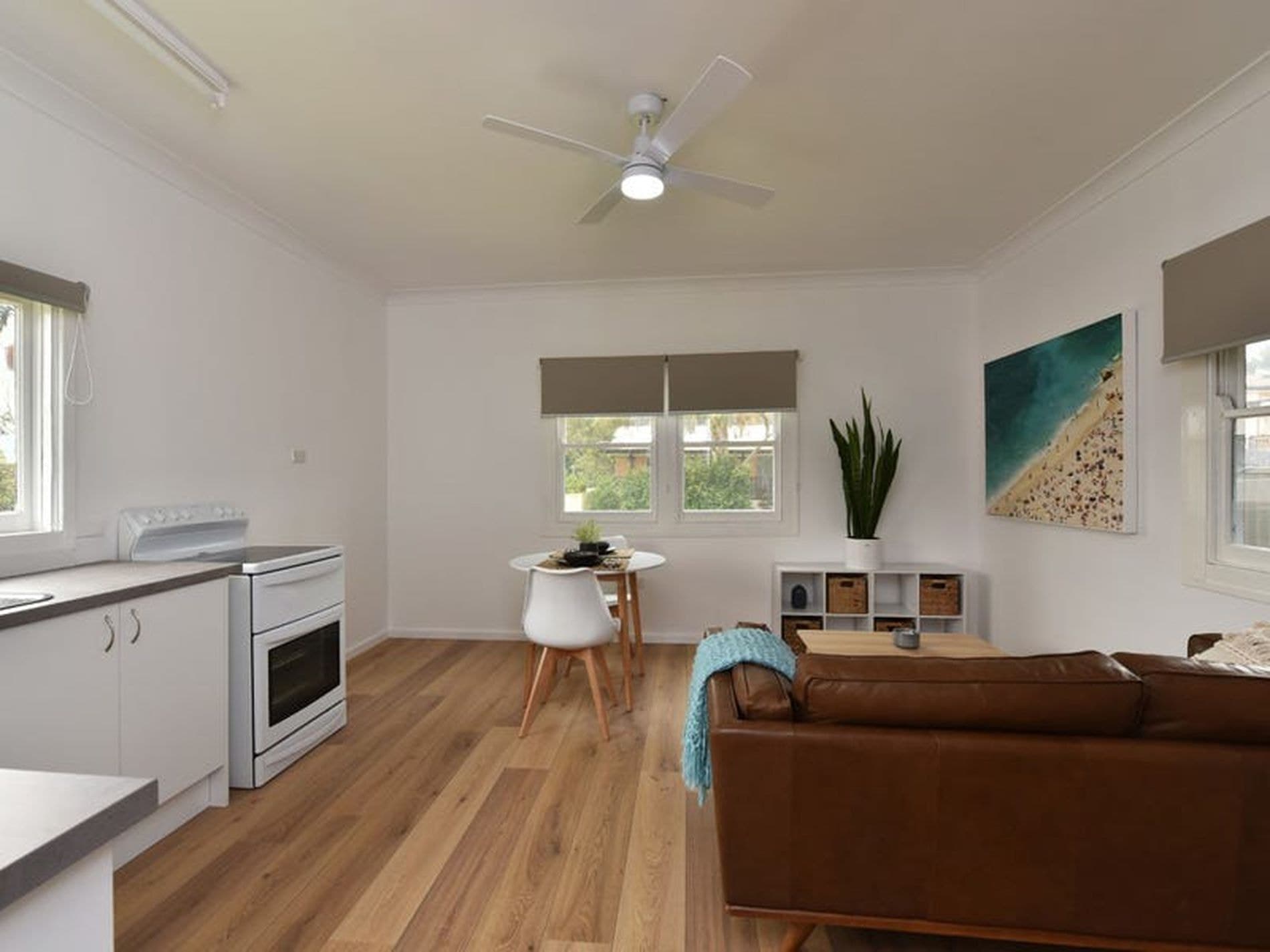13 Bardon Lane, Brightwaters - Thumbnail 4