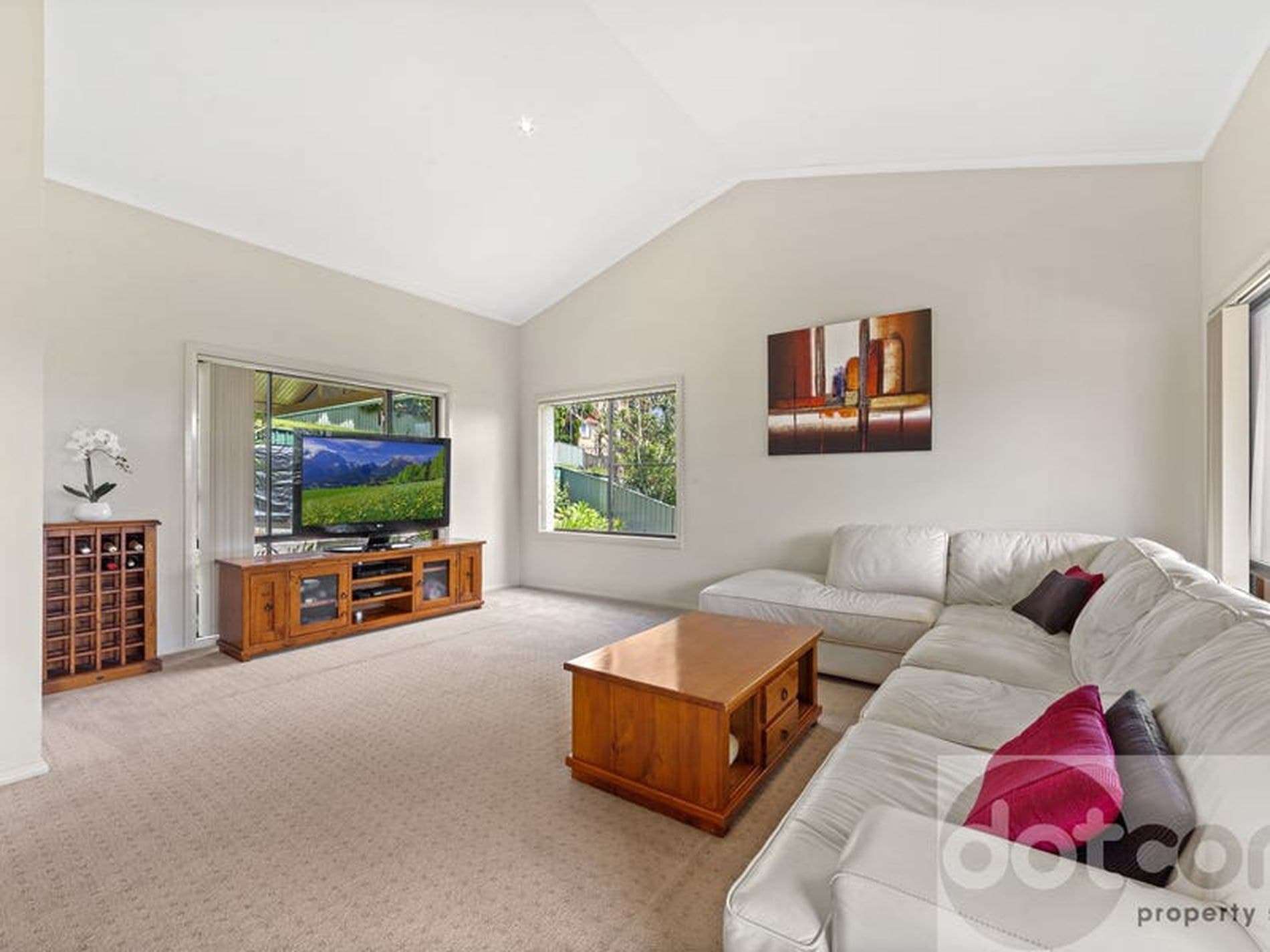 10 Mikes Place, Lisarow - Thumbnail 3