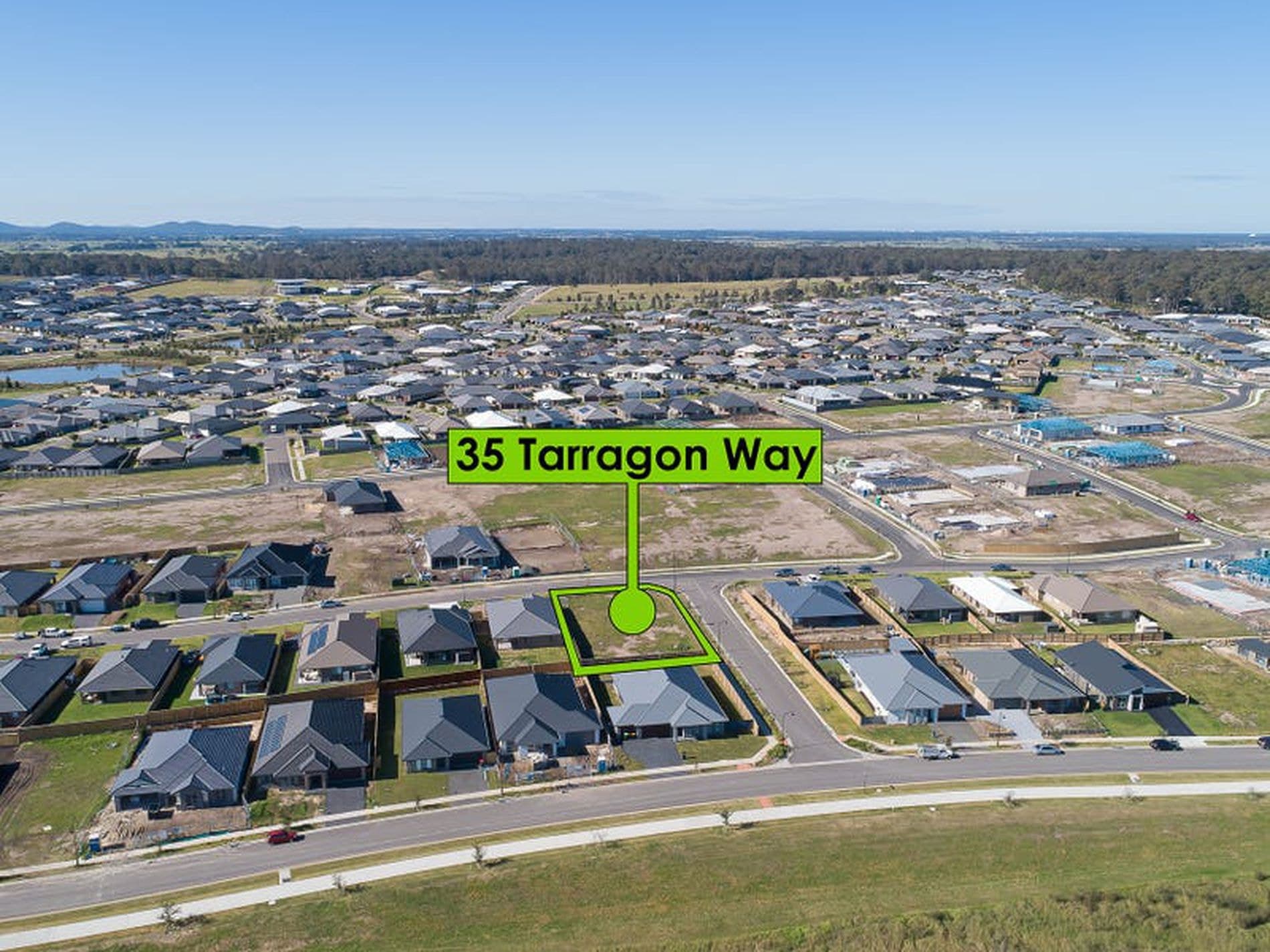 35 Tarragon Way, Chisholm - Thumbnail 2
