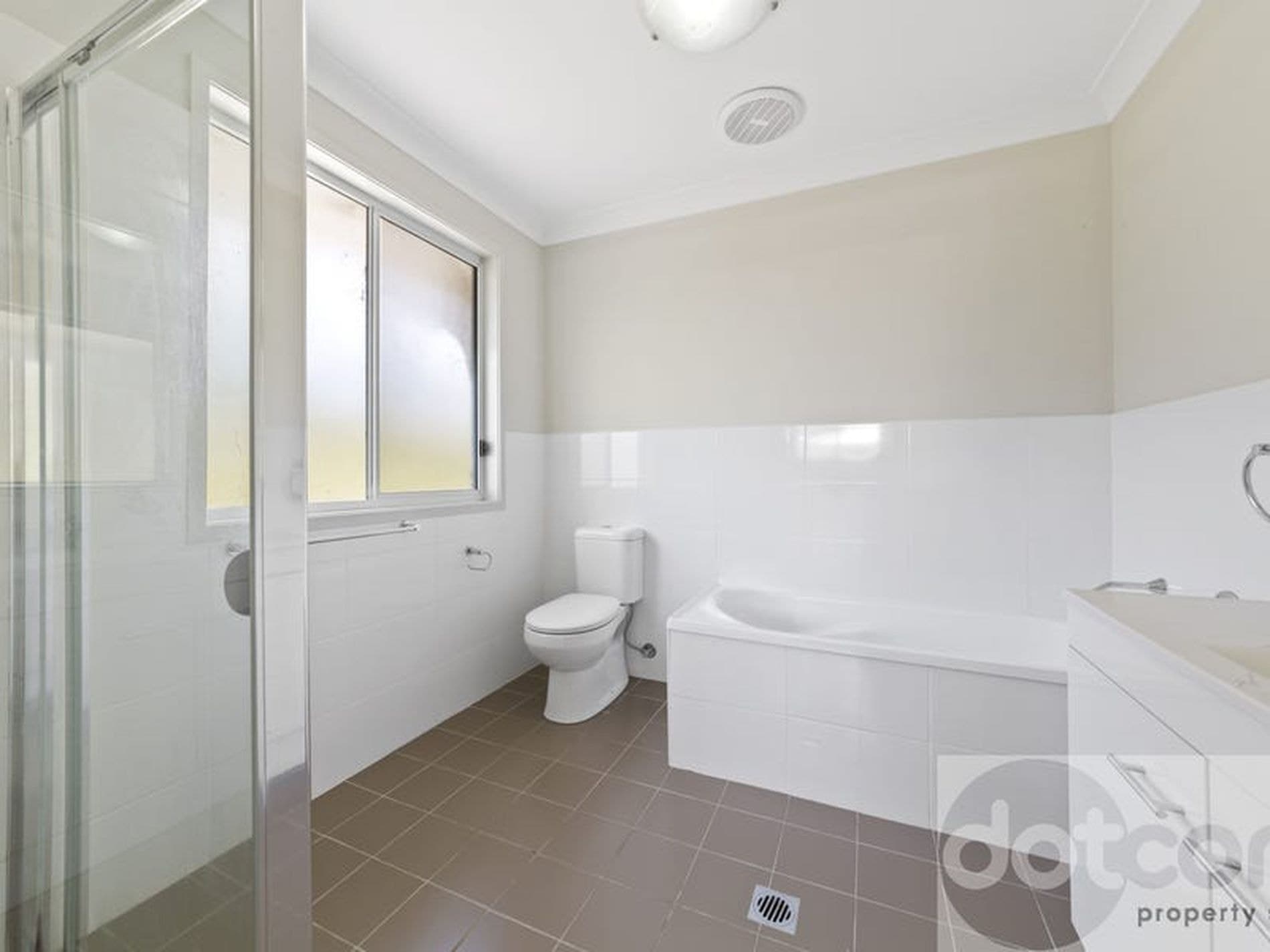 7 / 14 Lomandra Terrace, Hamlyn Terrace - Thumbnail 8