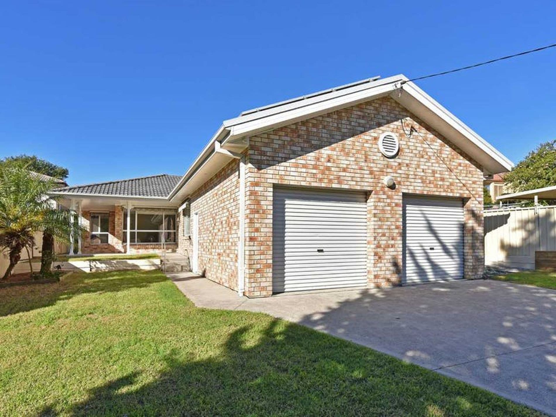 351 Old Pacific Highway, Swansea - Image 1
