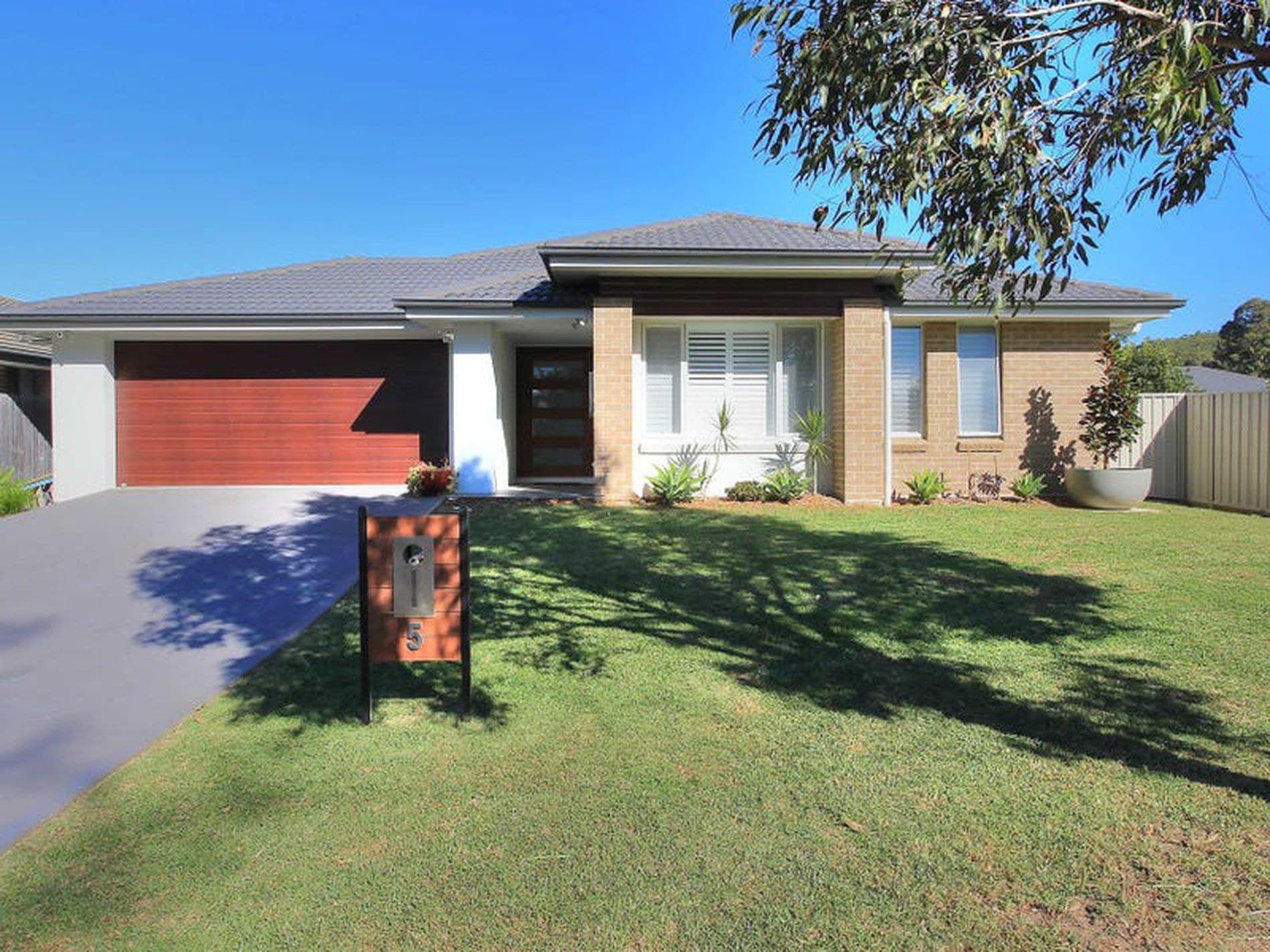 5 Cedar Cutters Crescent, Cooranbong - Image 1