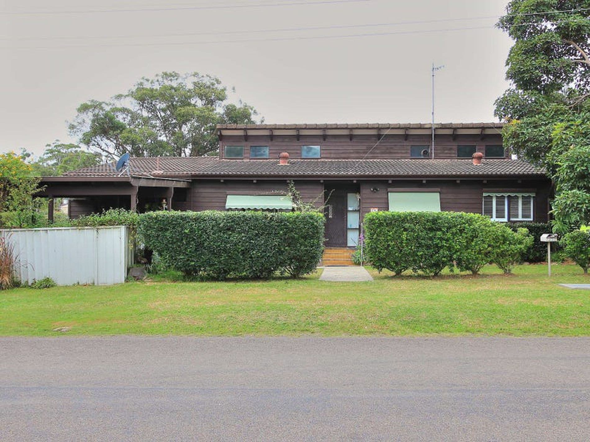93 Albatross Road, Berkeley Vale - Thumbnail 2