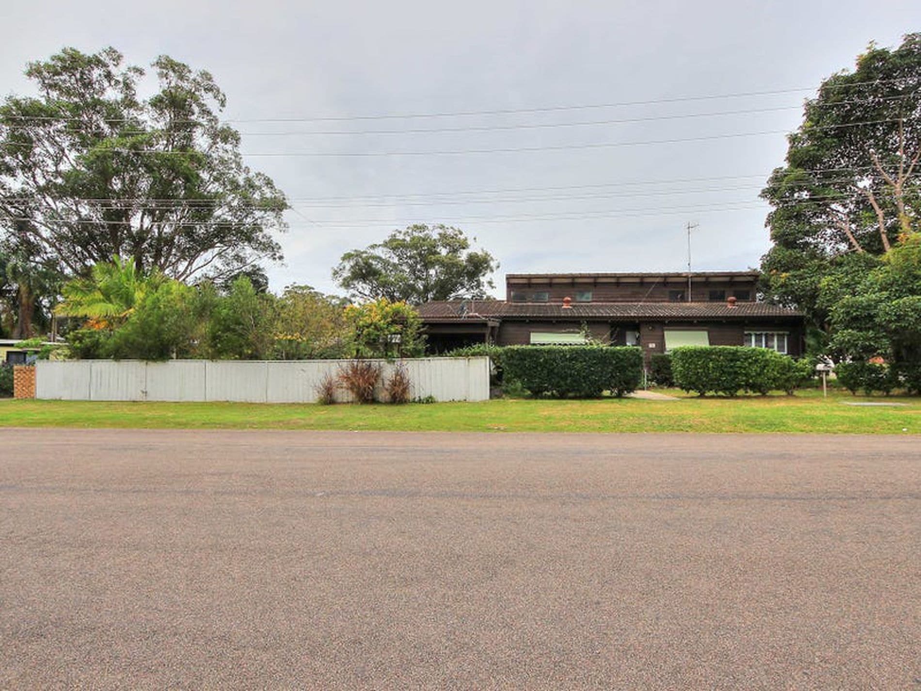 93 Albatross Road, Berkeley Vale - Thumbnail 4
