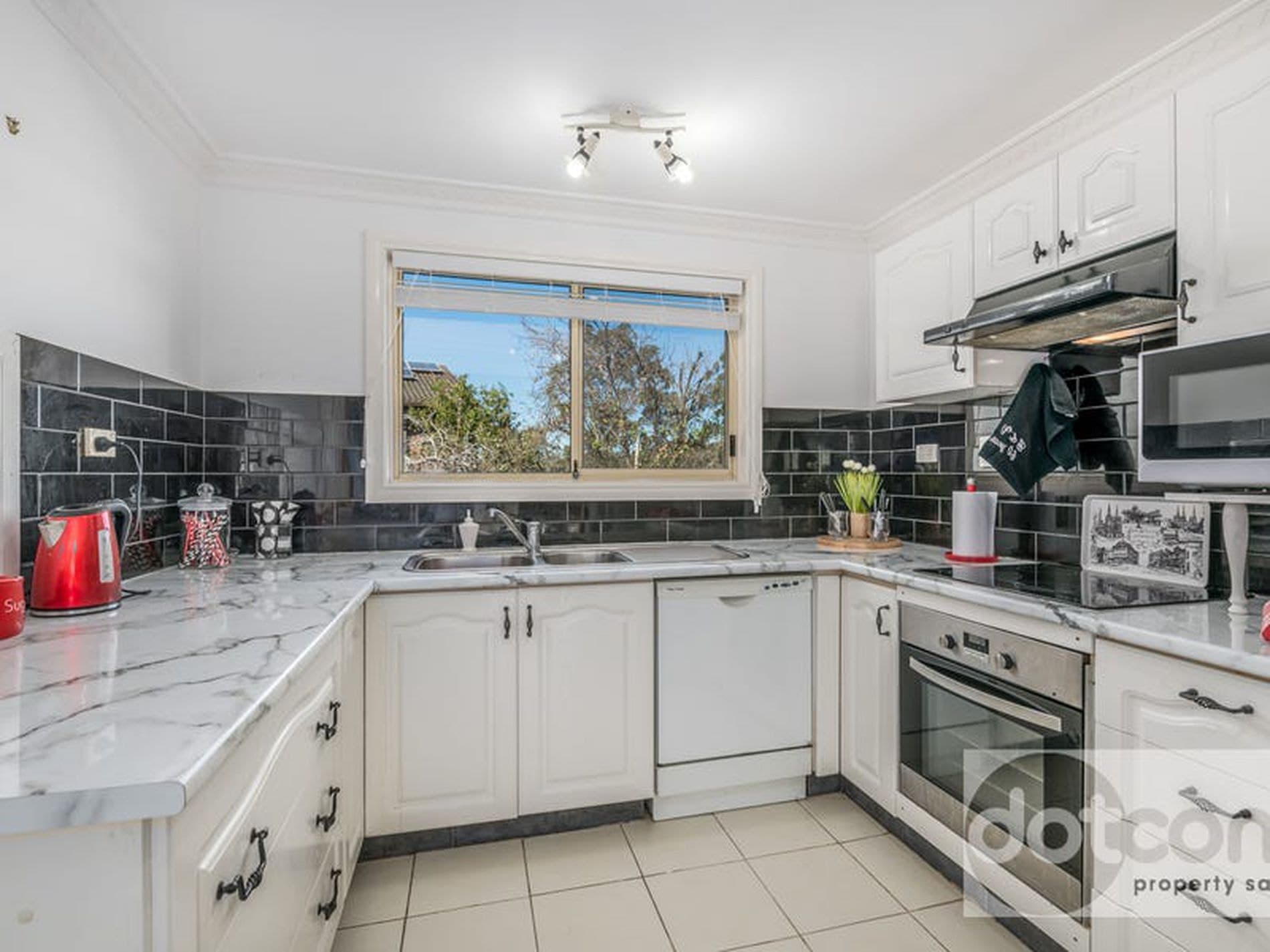 7 Welwyn Close, Buttaba - Thumbnail 6
