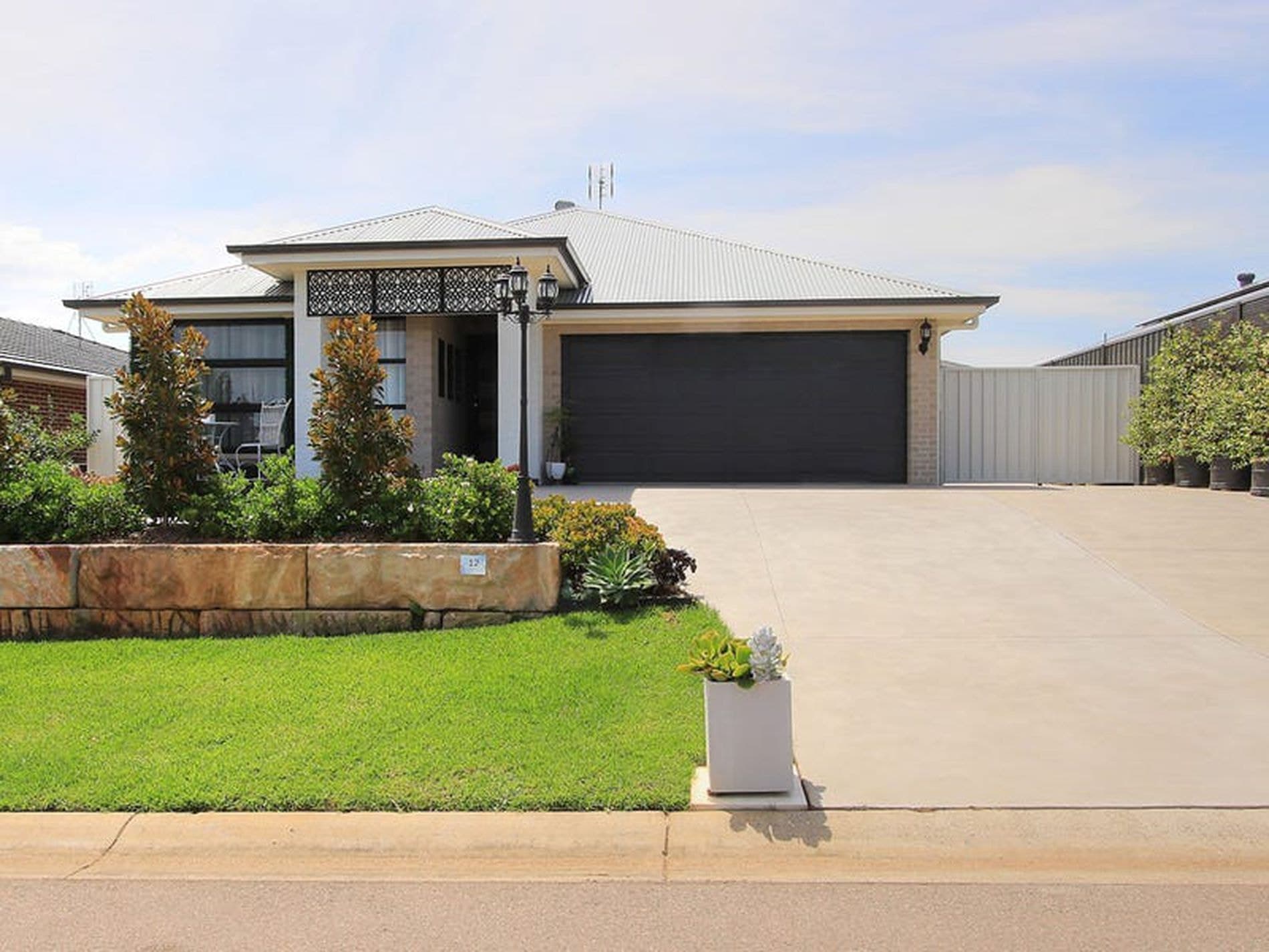 12 Dollarbird Lane, Cooranbong - Image 1