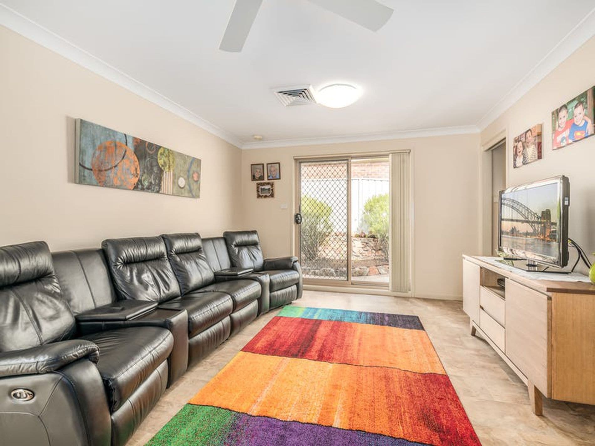 10 Lindale Way, Lakelands - Thumbnail 2