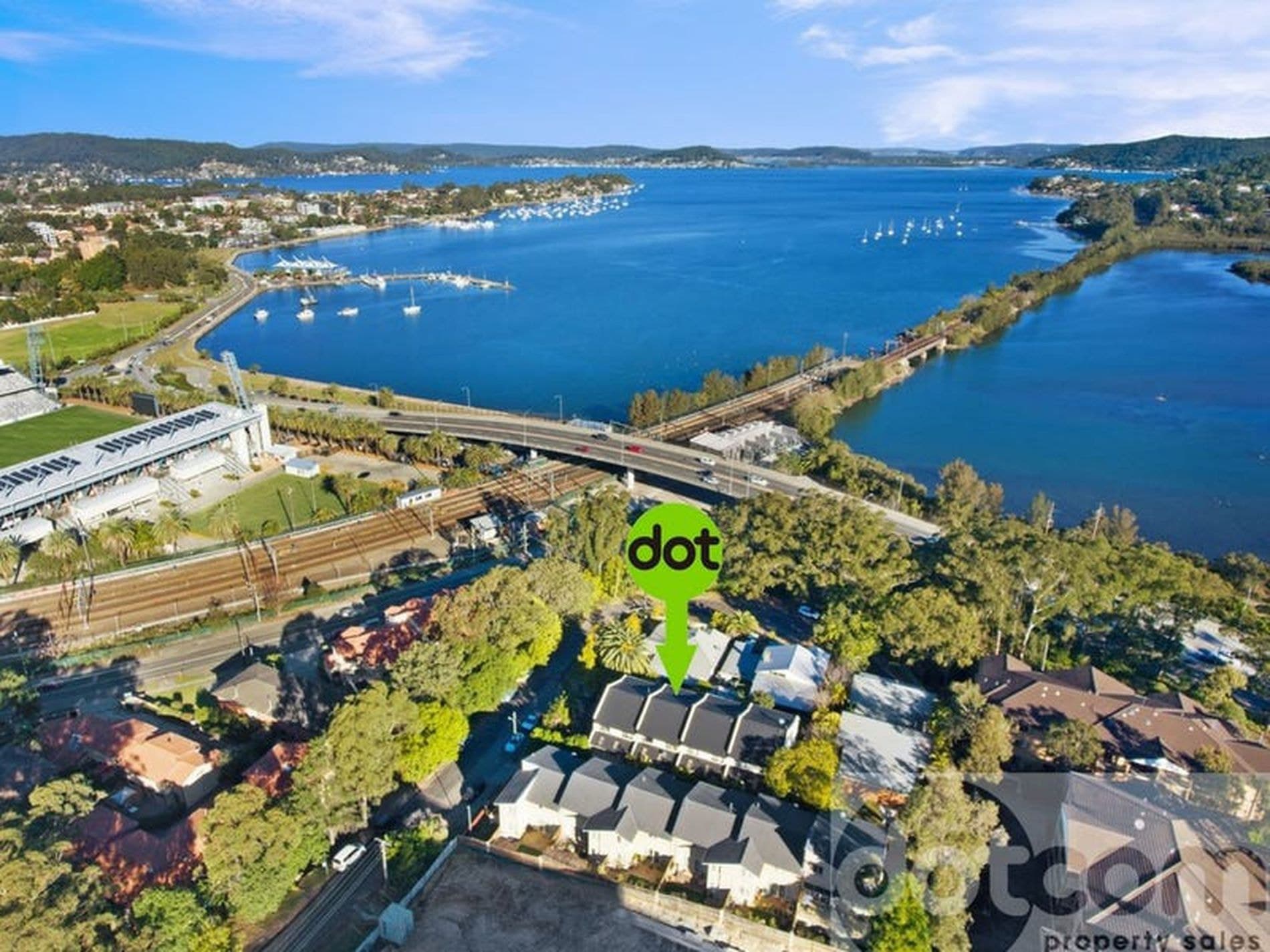 2 / 2 St George Street, Gosford - Thumbnail 2