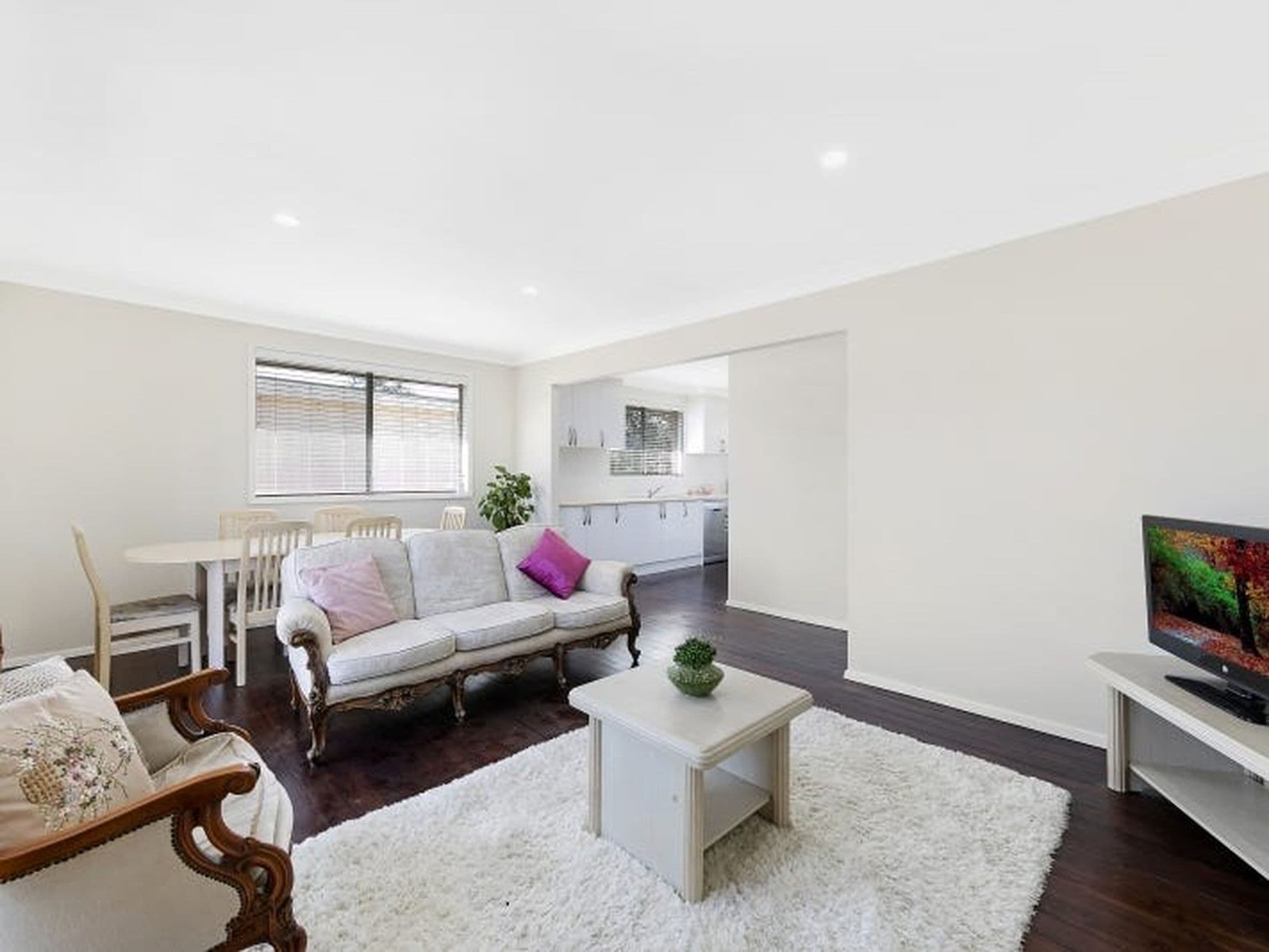 61 Woolana Avenue, Budgewoi - Thumbnail 2