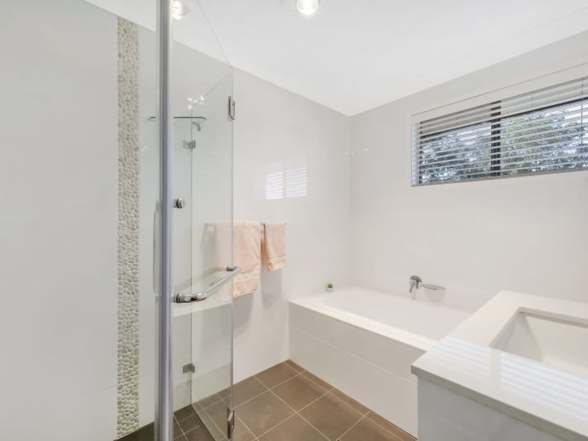 61 Woolana Avenue, Budgewoi - Thumbnail 5