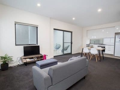 606 / 9 Watt Street, Newcastle - Image 1